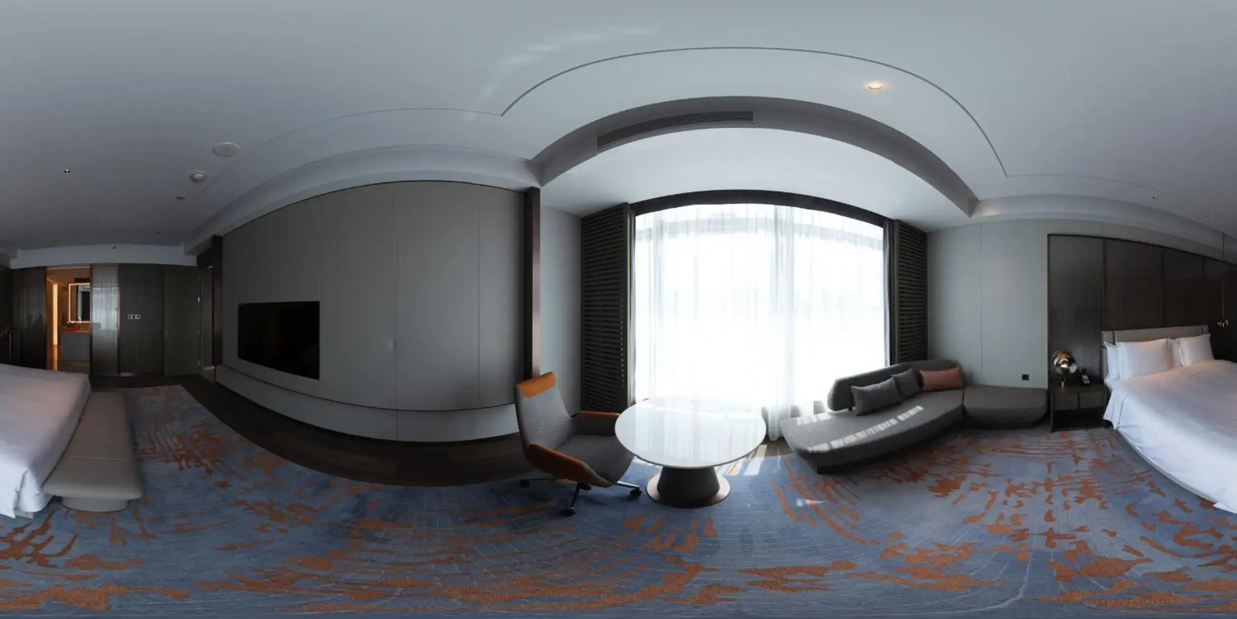 Property building, Seating Area in Crowne Plaza Qingdao Jinshui, an IHG Hotel