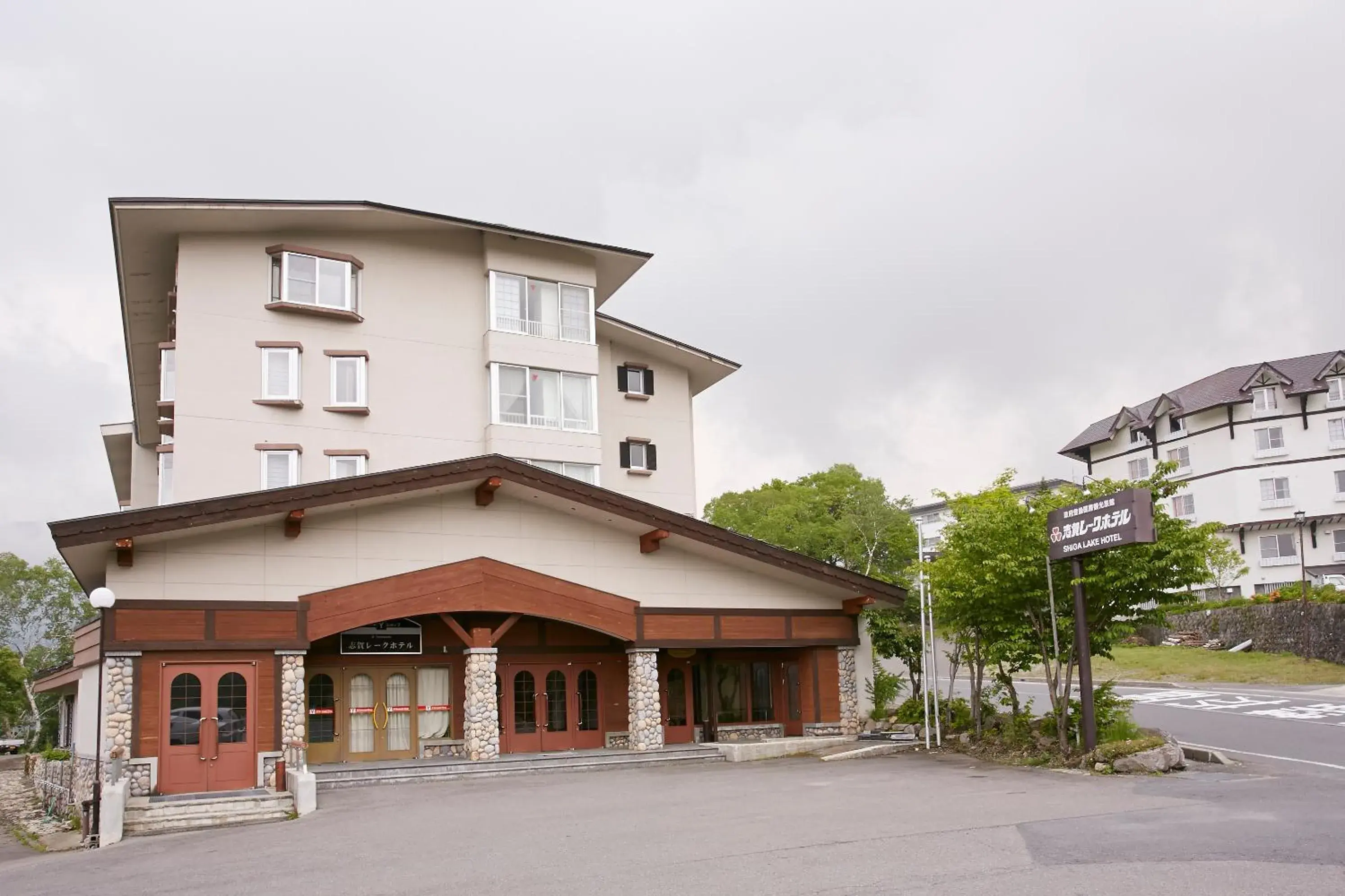 Property Building in Shiga Lake Hotel