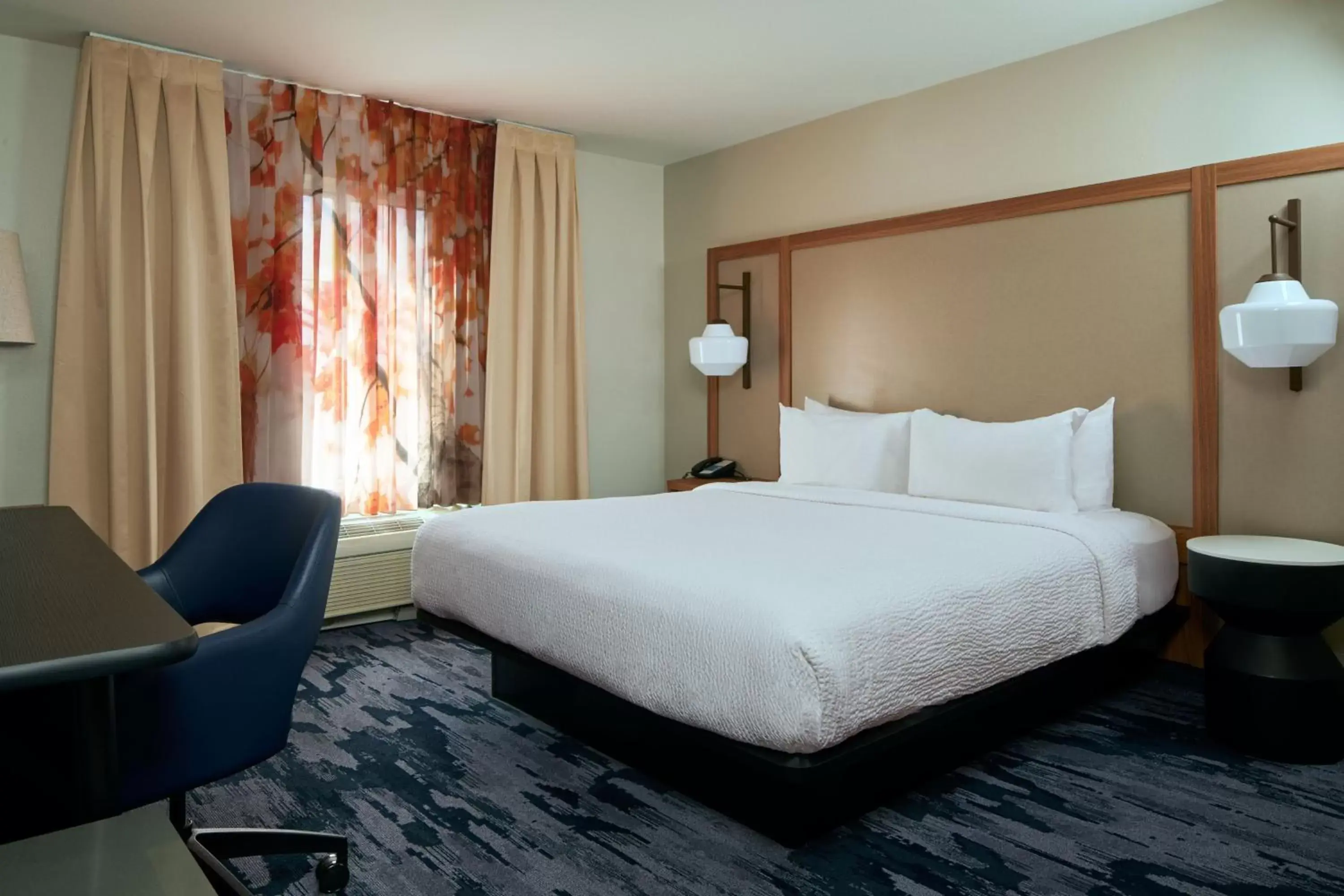 Bedroom, Bed in Fairfield Inn and Suites San Bernardino