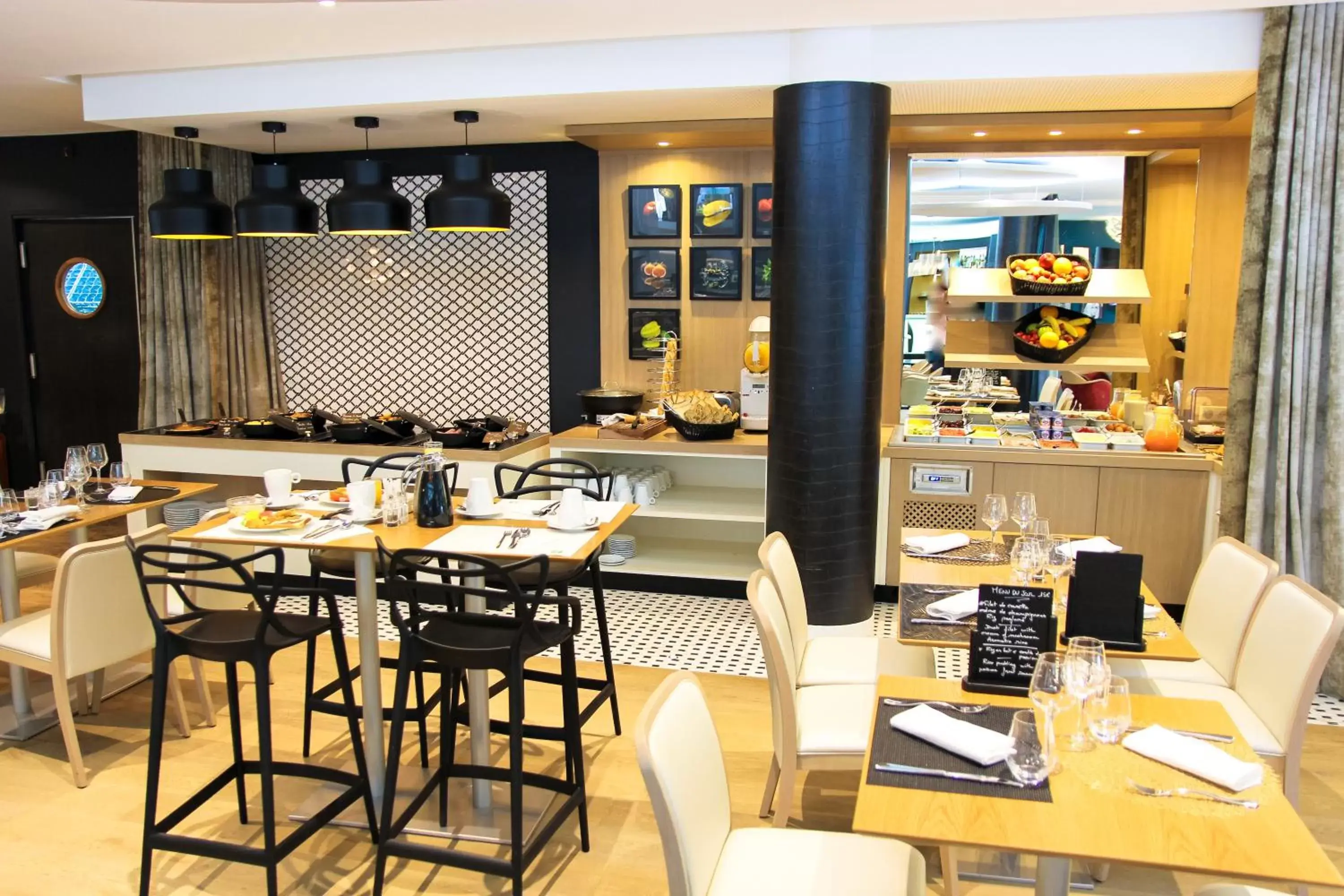 Breakfast, Restaurant/Places to Eat in Aiden by Best Western at Paris Roissy CDG