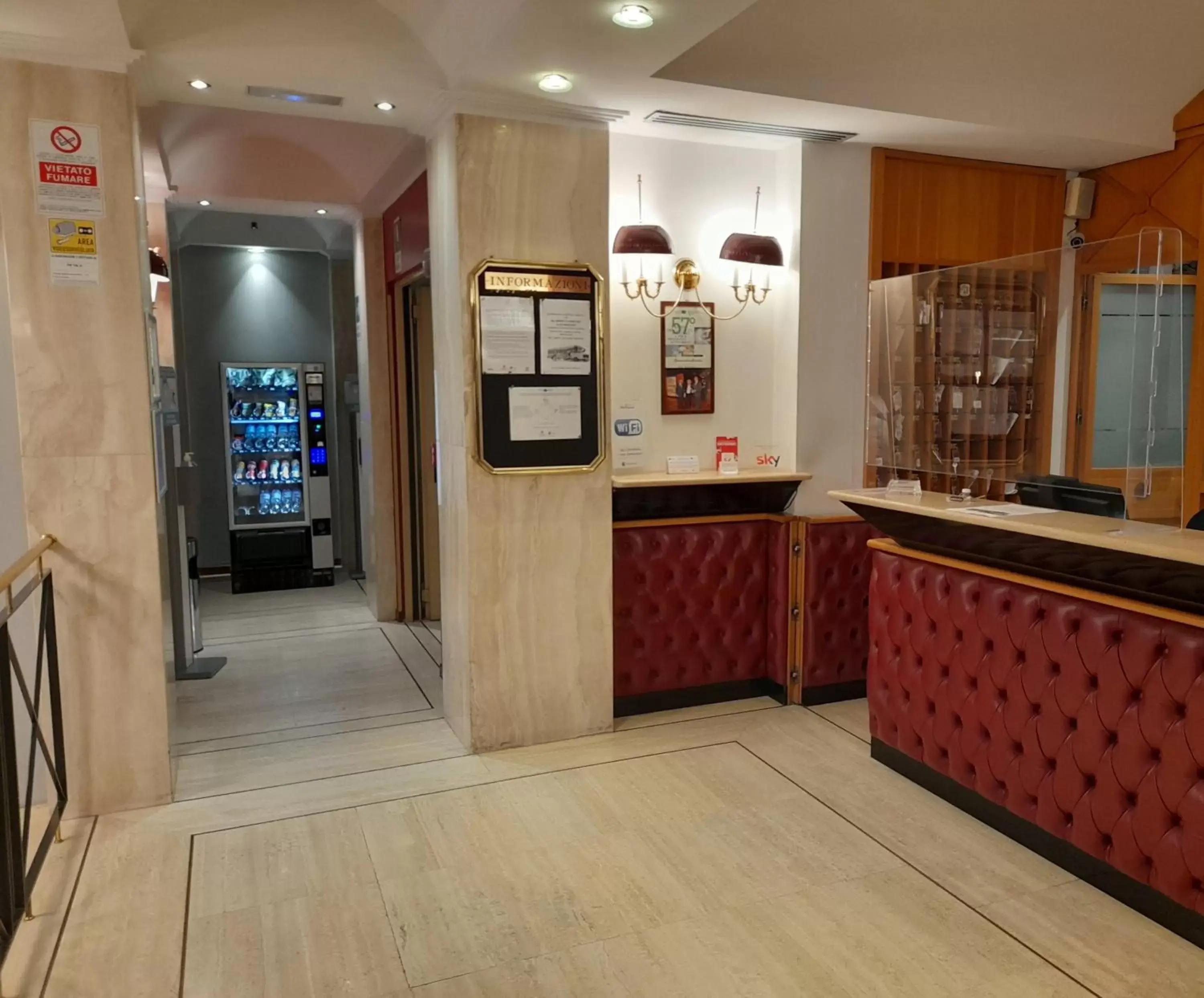 Restaurant/places to eat in Hotel Continental Restaurant/places to eat in Hotel Continental