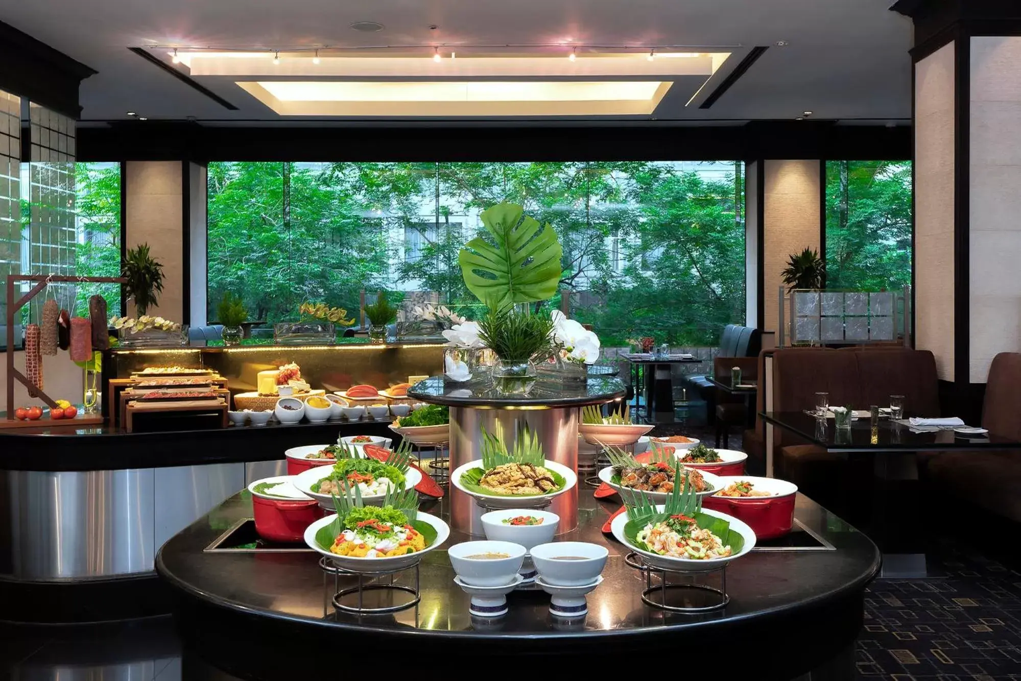 Restaurant/Places to Eat in The Landmark Bangkok - SHA Extra Plus