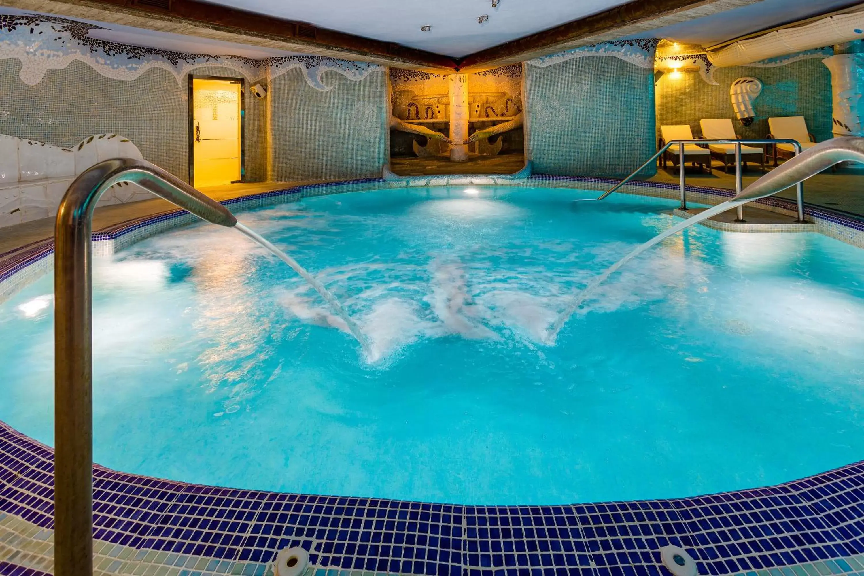 Spa and wellness centre/facilities, Swimming Pool in Daniya Denia Spa & Business 4*