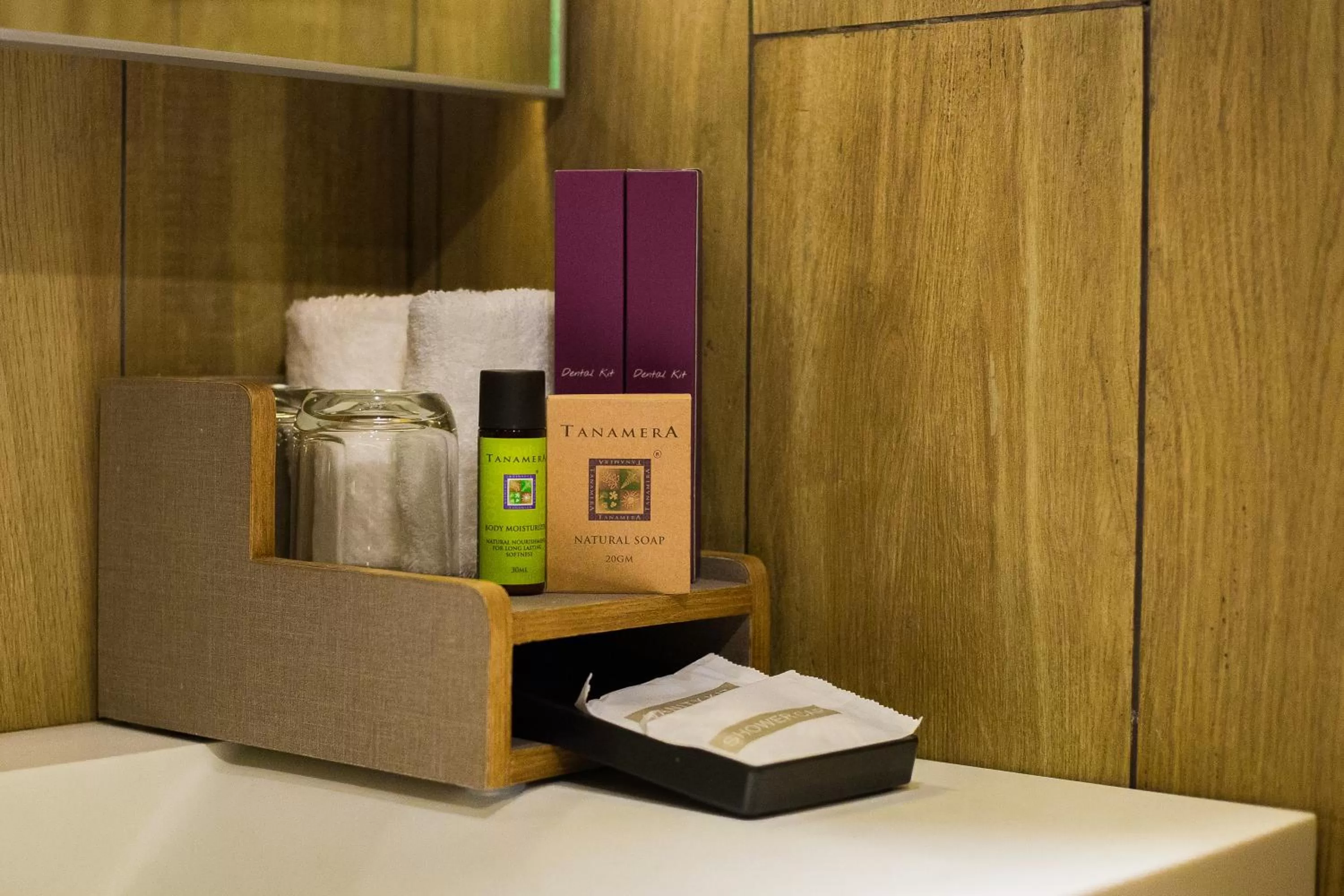 Bed in King Park Hotel Kota Kinabalu