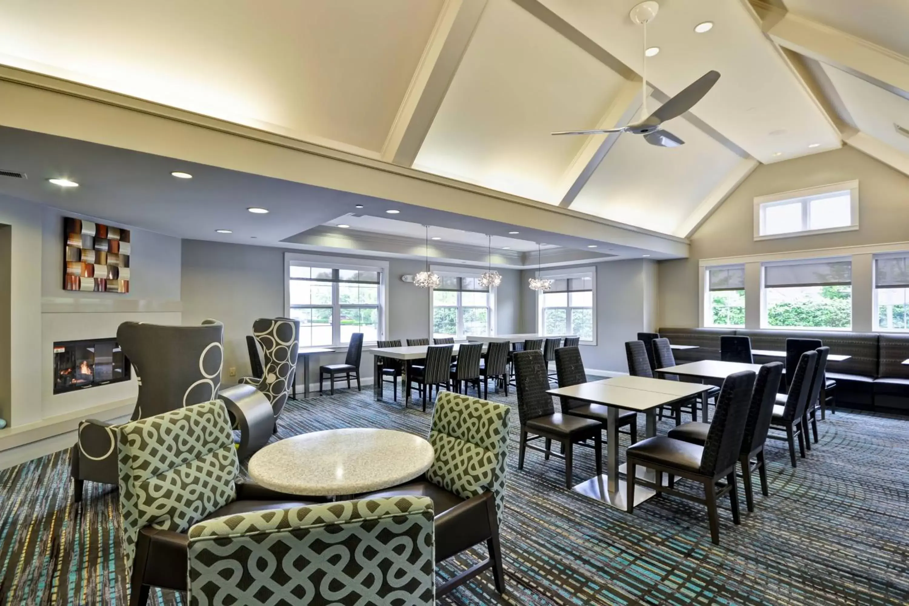 Restaurant/places to eat, Lounge/Bar in Residence Inn Lexington South Hamburg Place