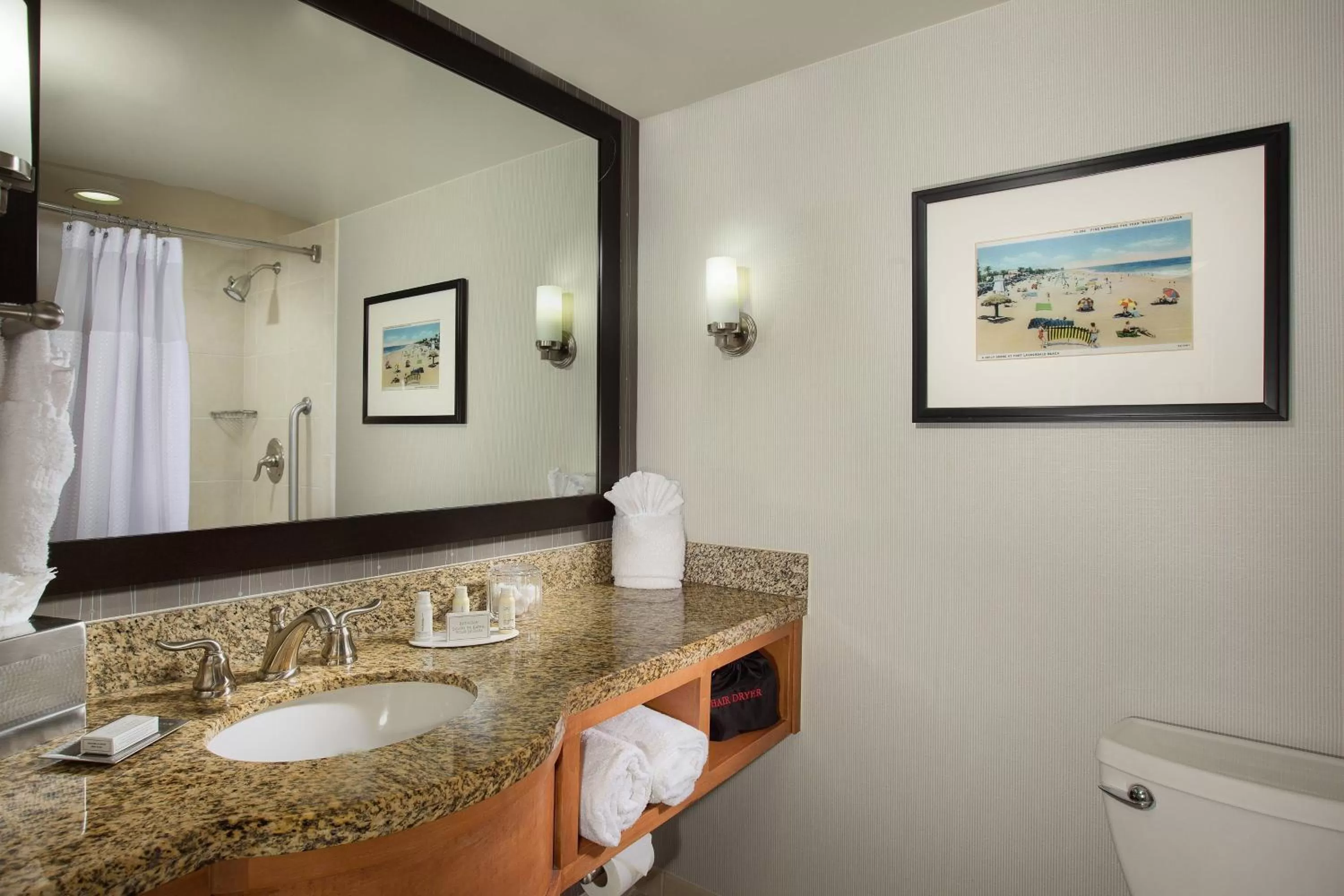 One-Bedroom King Suite with Water view in Courtyard by Marriott Fort Lauderdale Beach