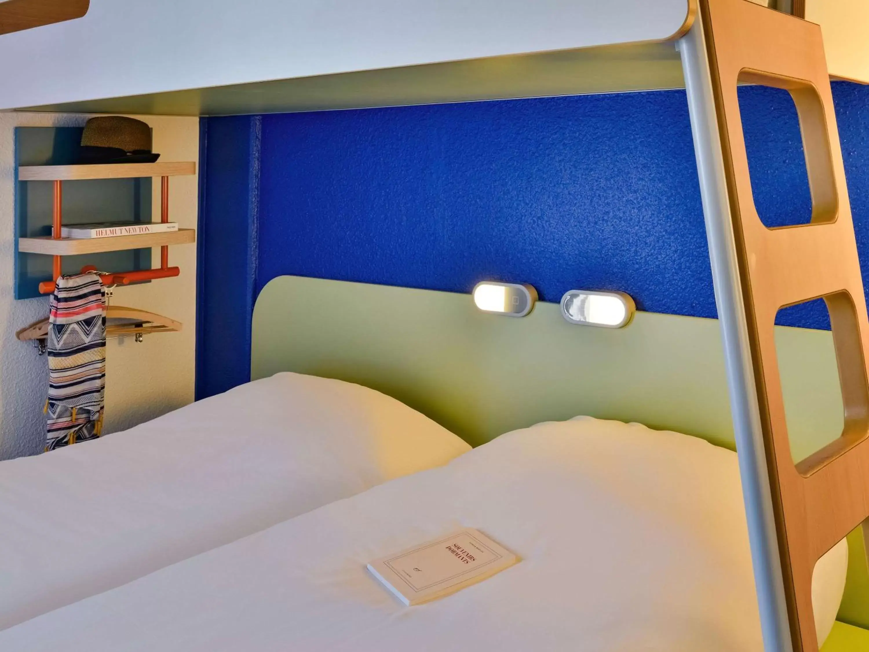 Photo of the whole room, Bunk Bed in Ibis budget Chambéry Centre Ville