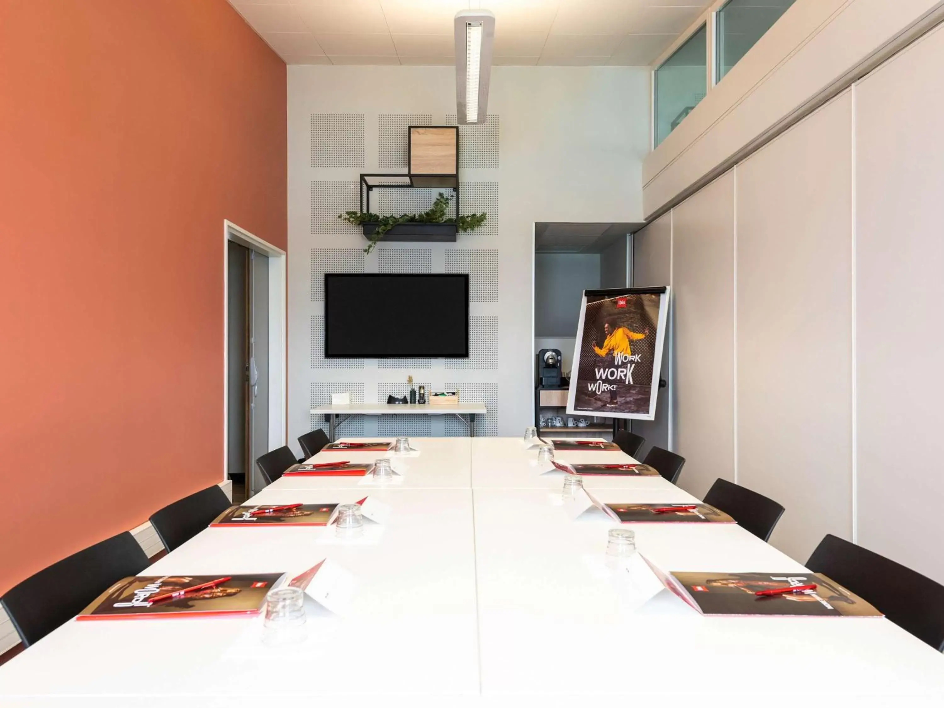 Meeting/conference room in ibis Lyon Sud Oullins