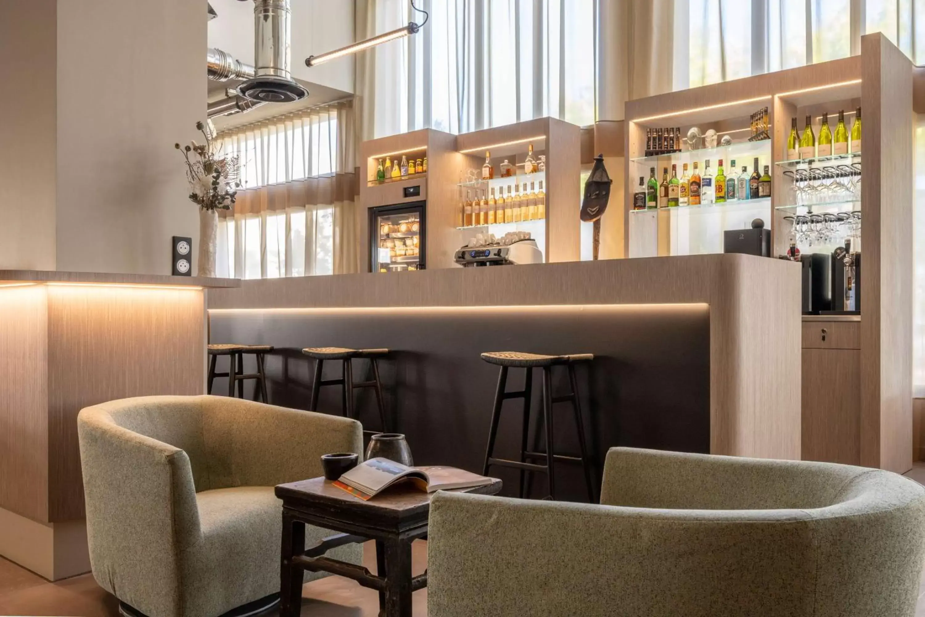 Lounge or bar, Lounge/Bar in Best Western Premier Masqhotel