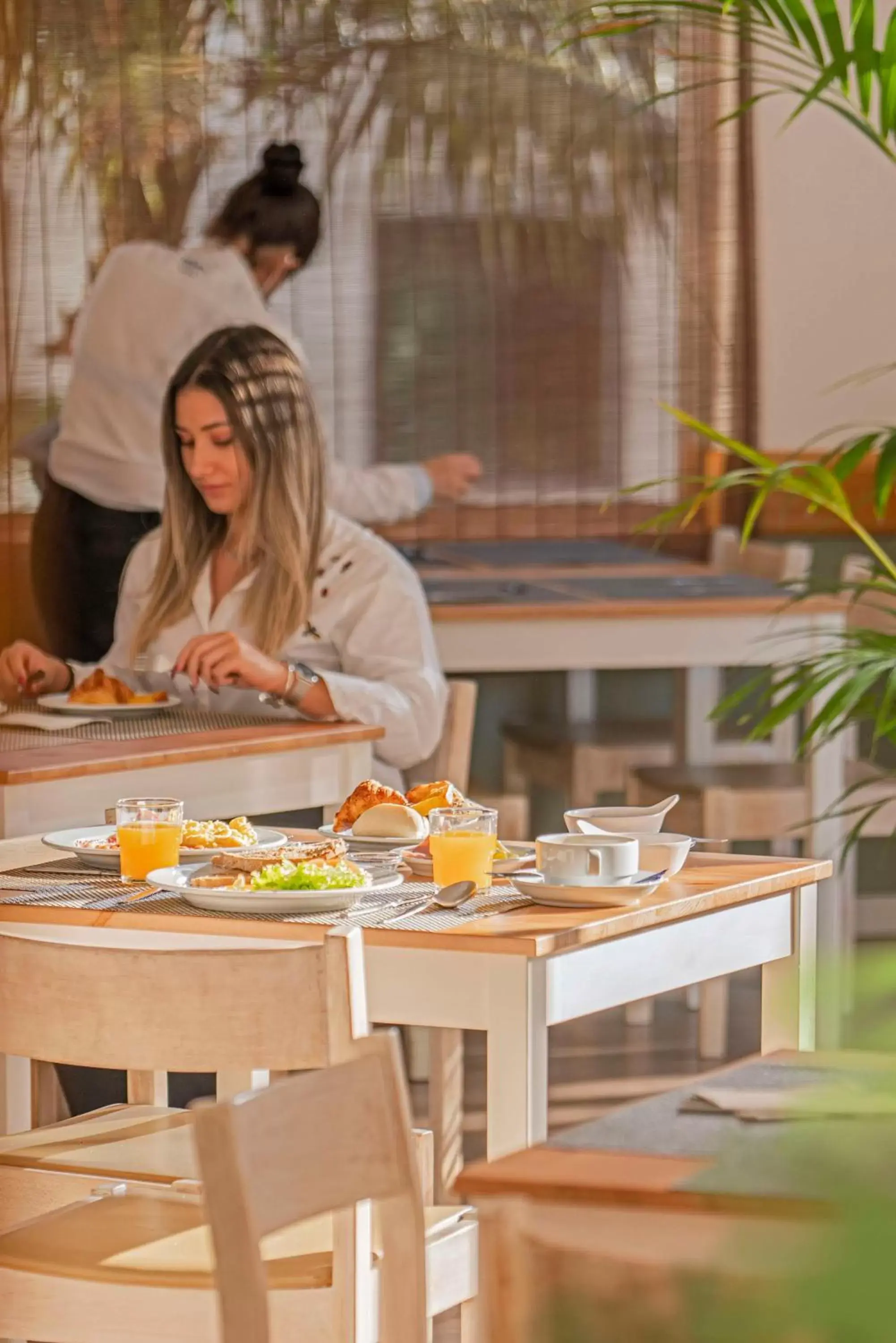 Breakfast, Restaurant/Places to Eat in Estrelicia Hotel