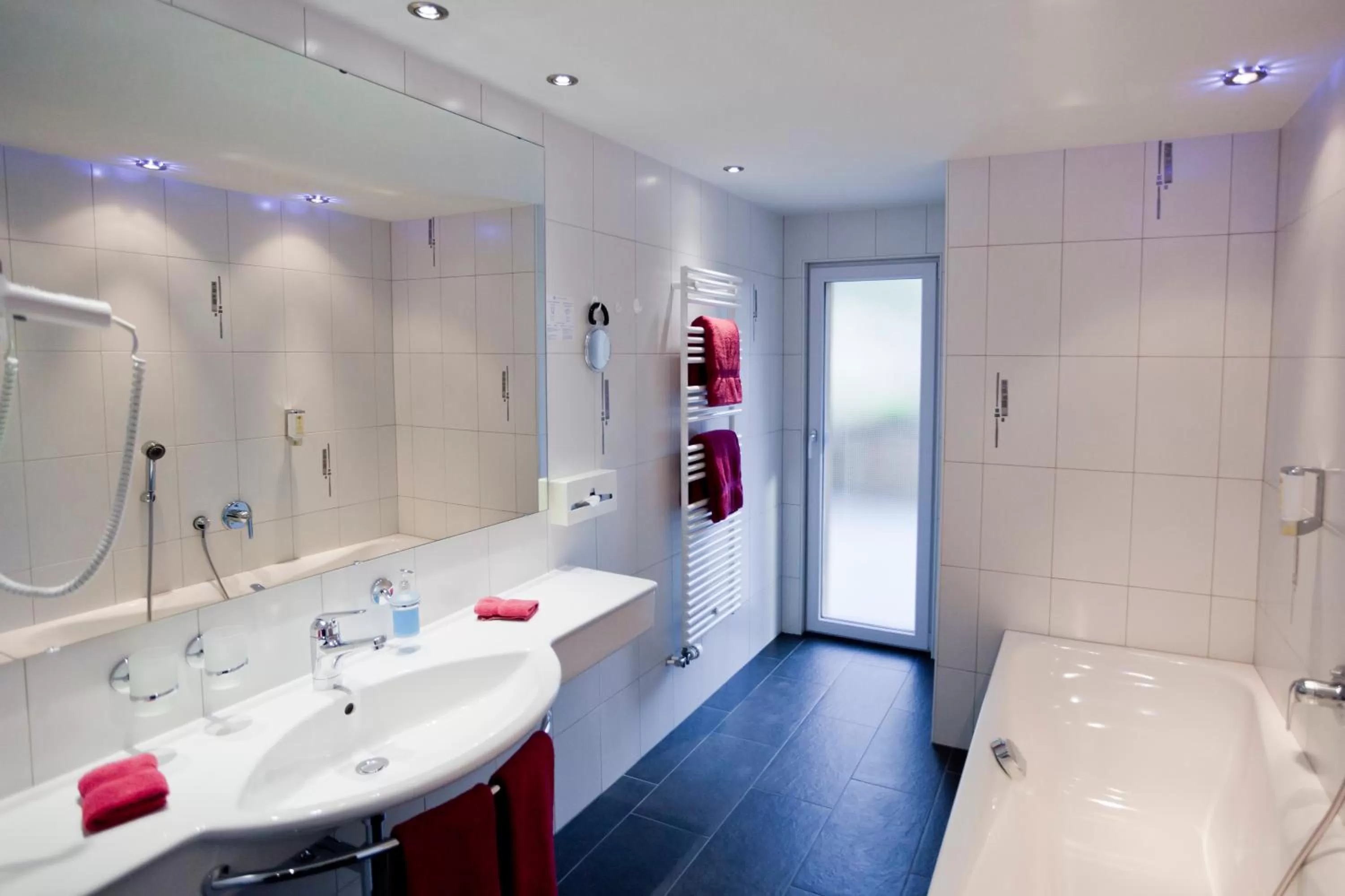 Shower in Hotel Christiania Saas-Fee