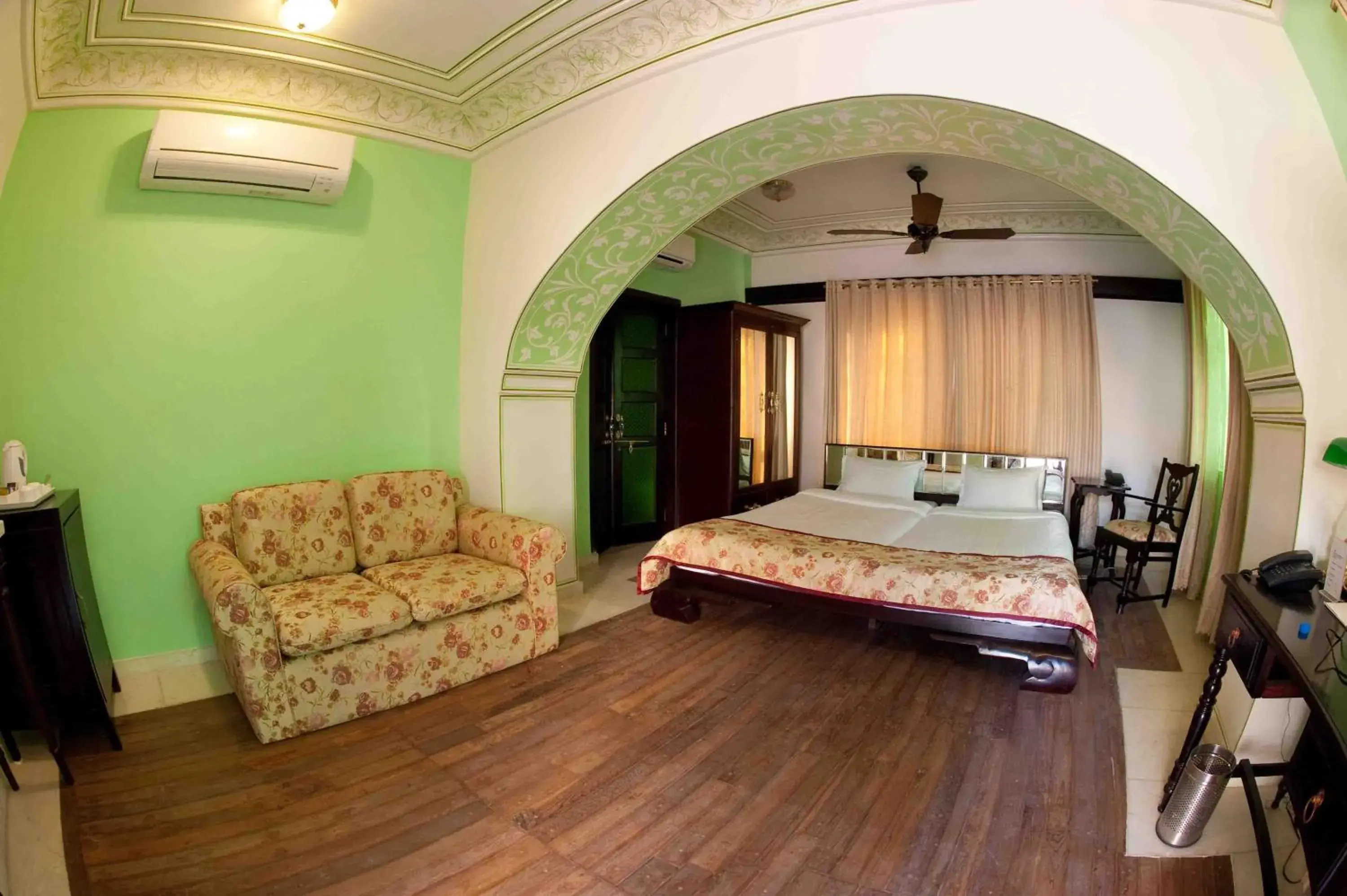 Photo of the whole room in Royal Heritage Haveli