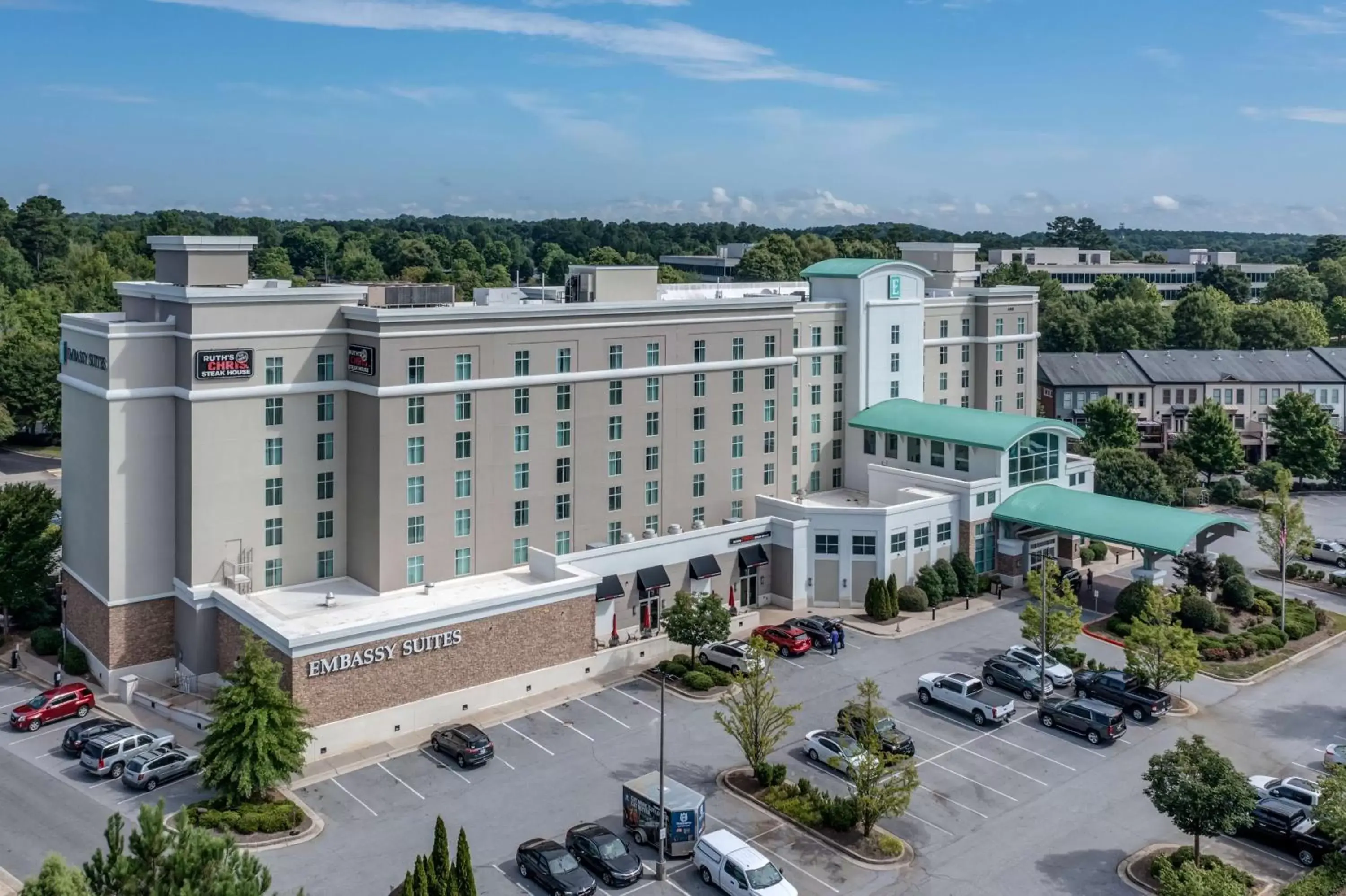 Property building in Embassy Suites Atlanta - Kennesaw Town Center