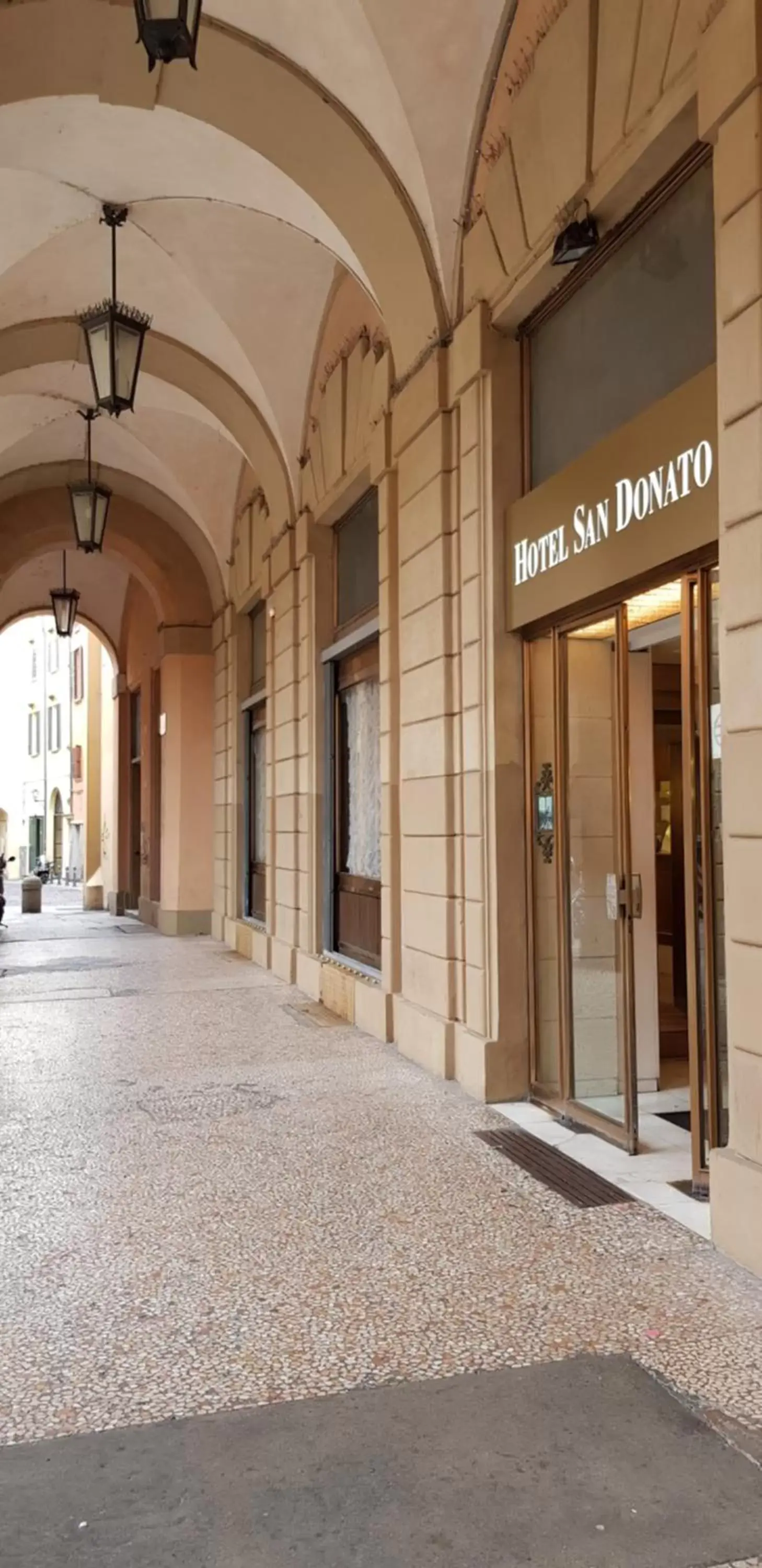 Property building in Hotel San Donato - Bologna centro