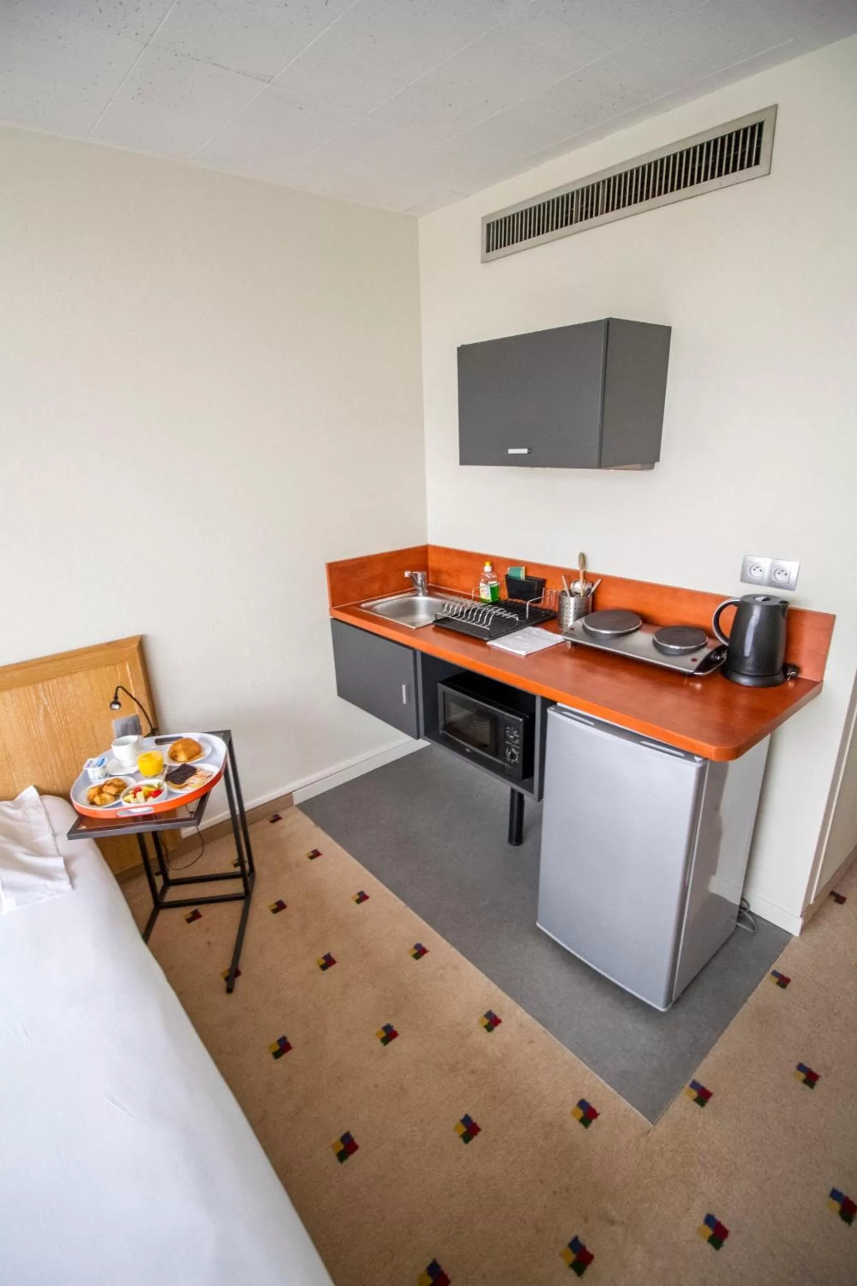 Bed in The Originals Residence, Kosy Nancy Coeur de Ville