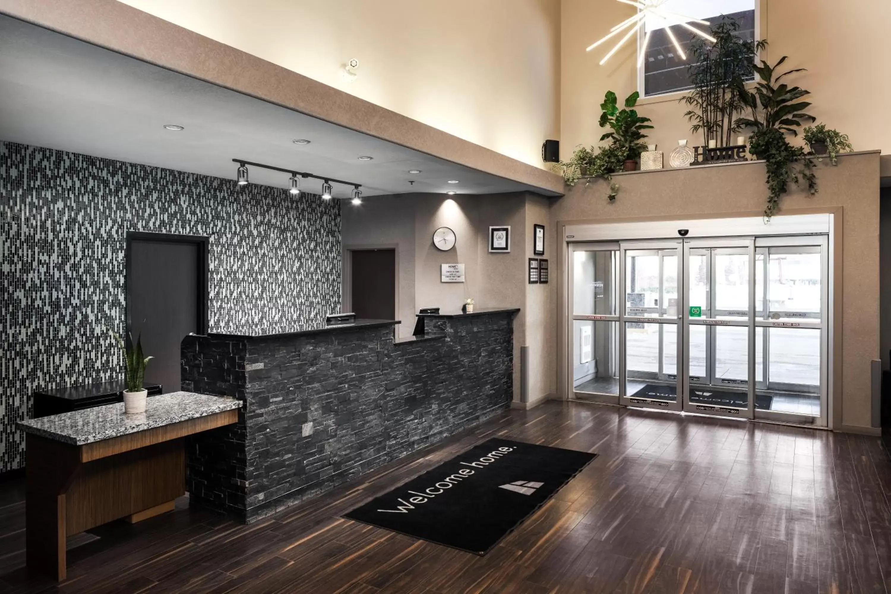 Lobby or reception, Lobby/Reception in Home Inn & Suites - Swift Current