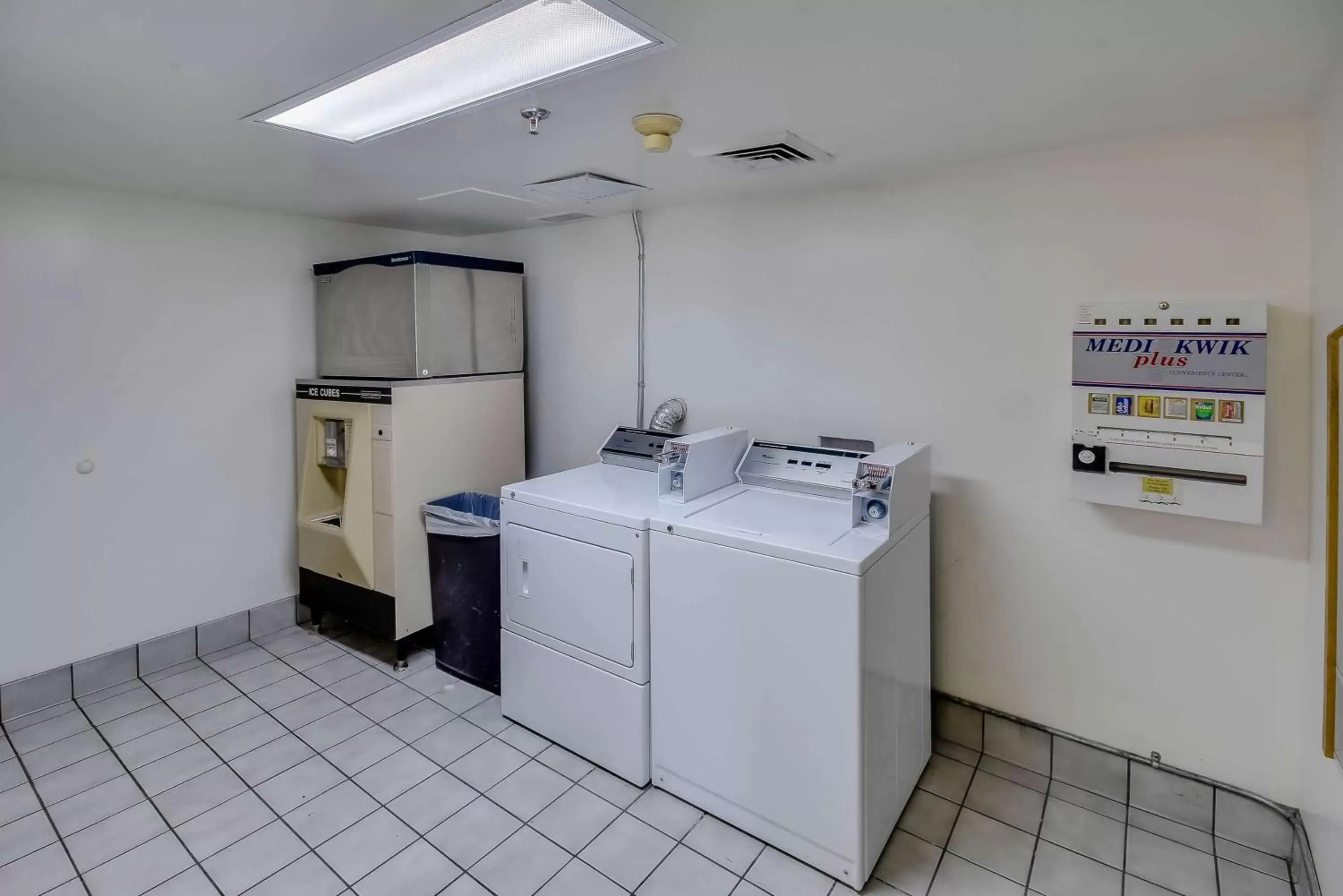 On site, Kitchen/Kitchenette in Motel 6-Katy, TX - Houston