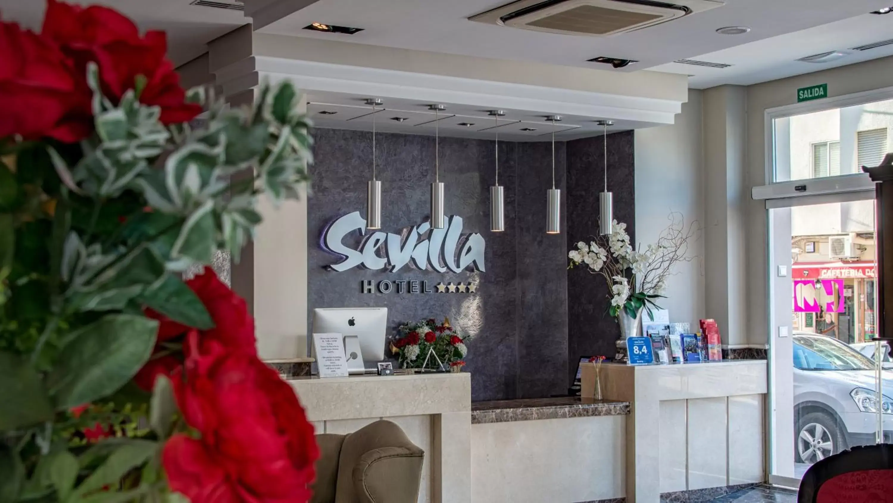 Lobby or reception in Hotel Sevilla