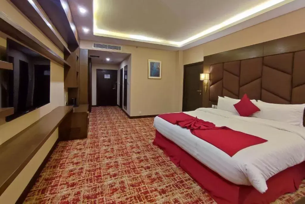 Bed in Ramada by Wyndham Murree Lower Topa Resort