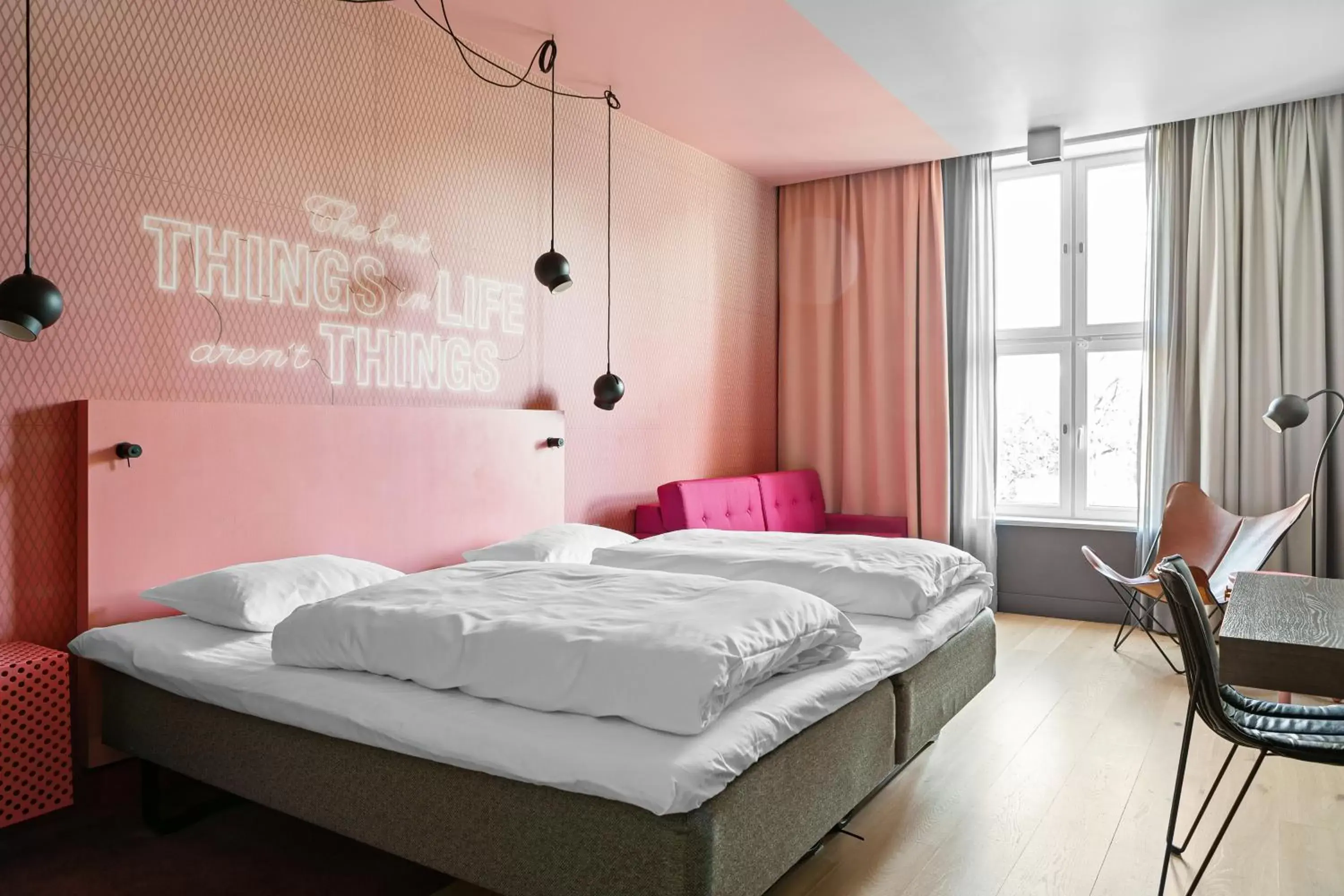 Decorative detail, Bed in Comfort Hotel Karl Johan