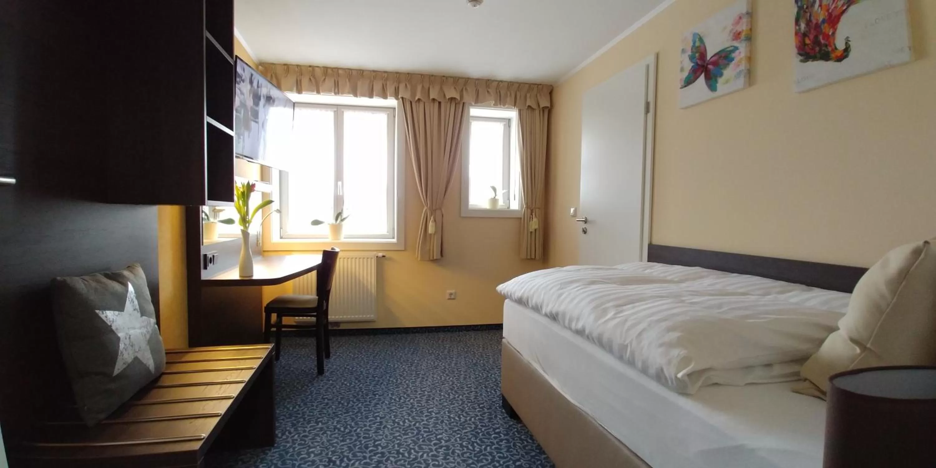 Photo of the whole room, Bed in Hotel Alte Brennerei