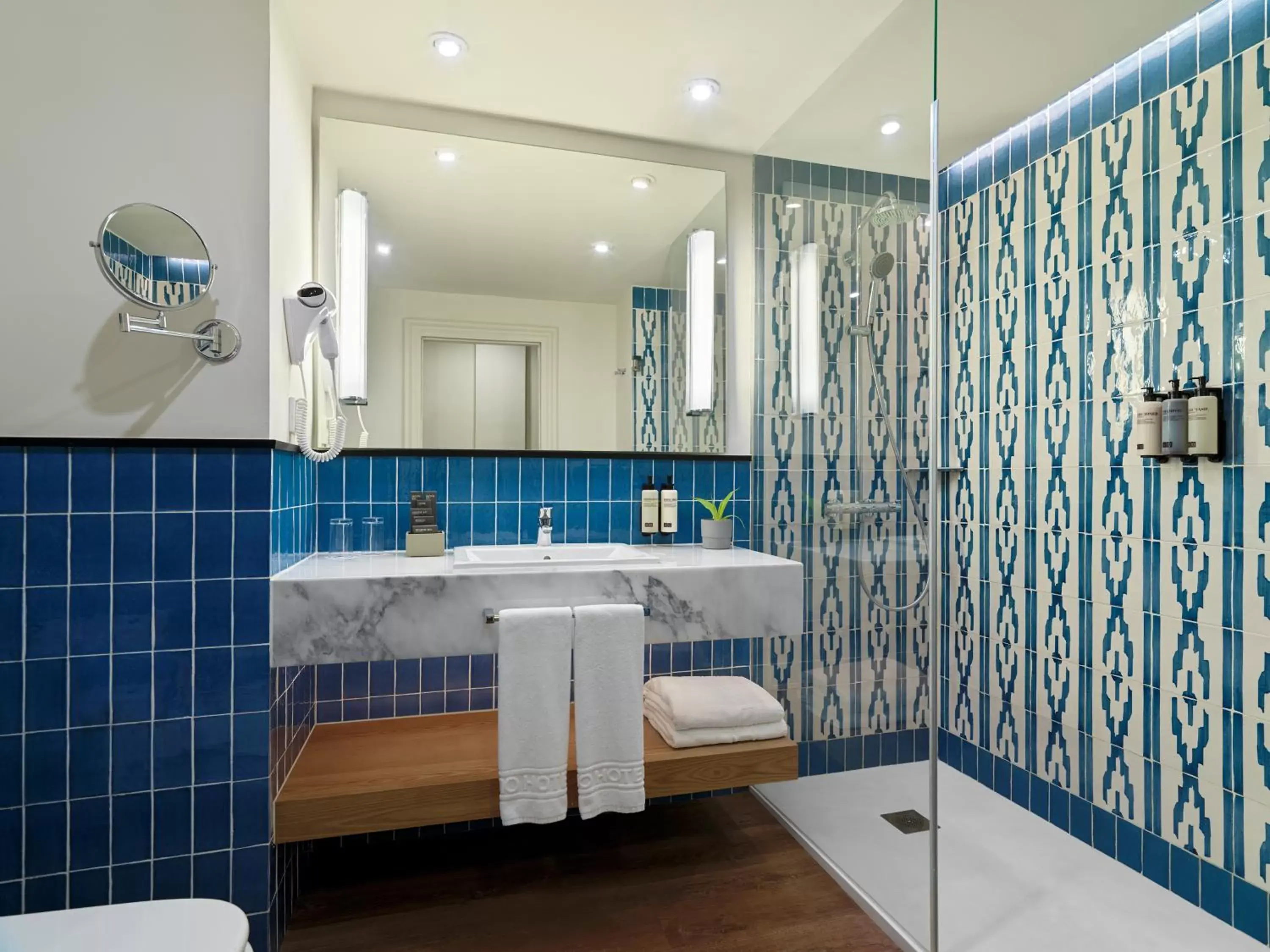 Superior Double Room (1 Adult) in H10 Costa Adeje Palace Superior Double Room (1 Adult) in H10 Costa Adeje Palace