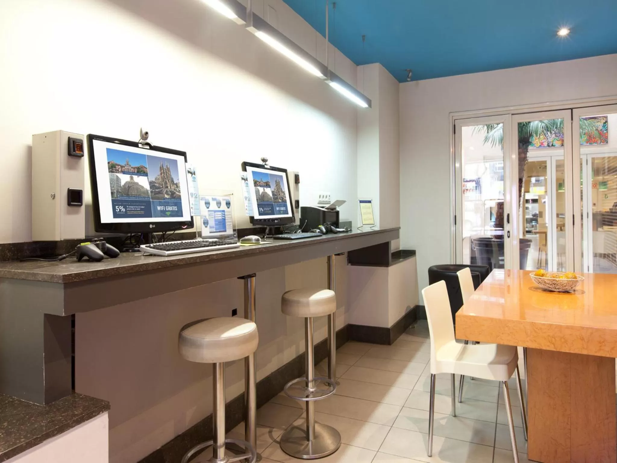 Business facilities in Hotel Sagrada Familia