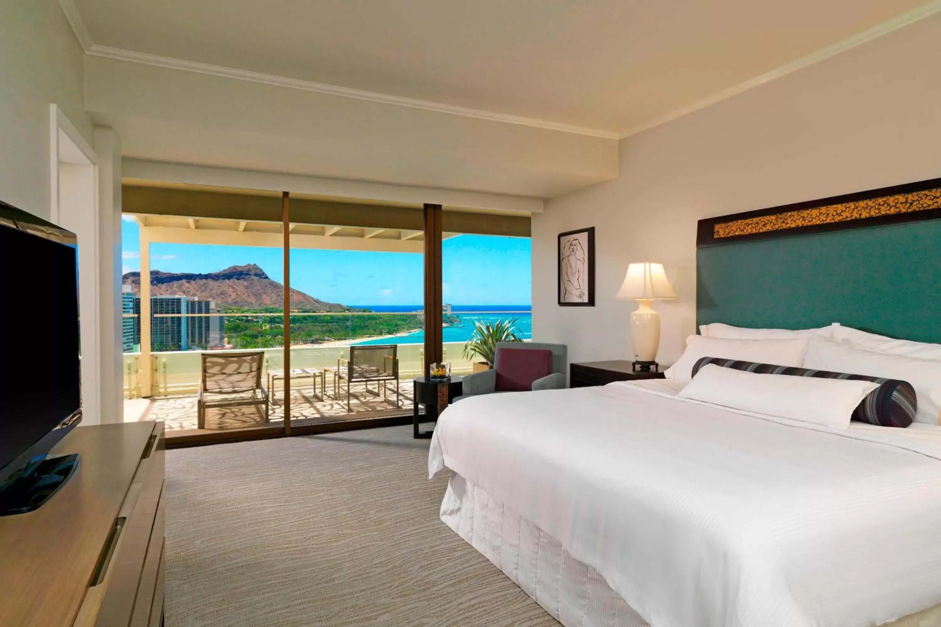Photo of the whole room in Moana Surfrider, A Westin Resort & Spa, Waikiki Beach