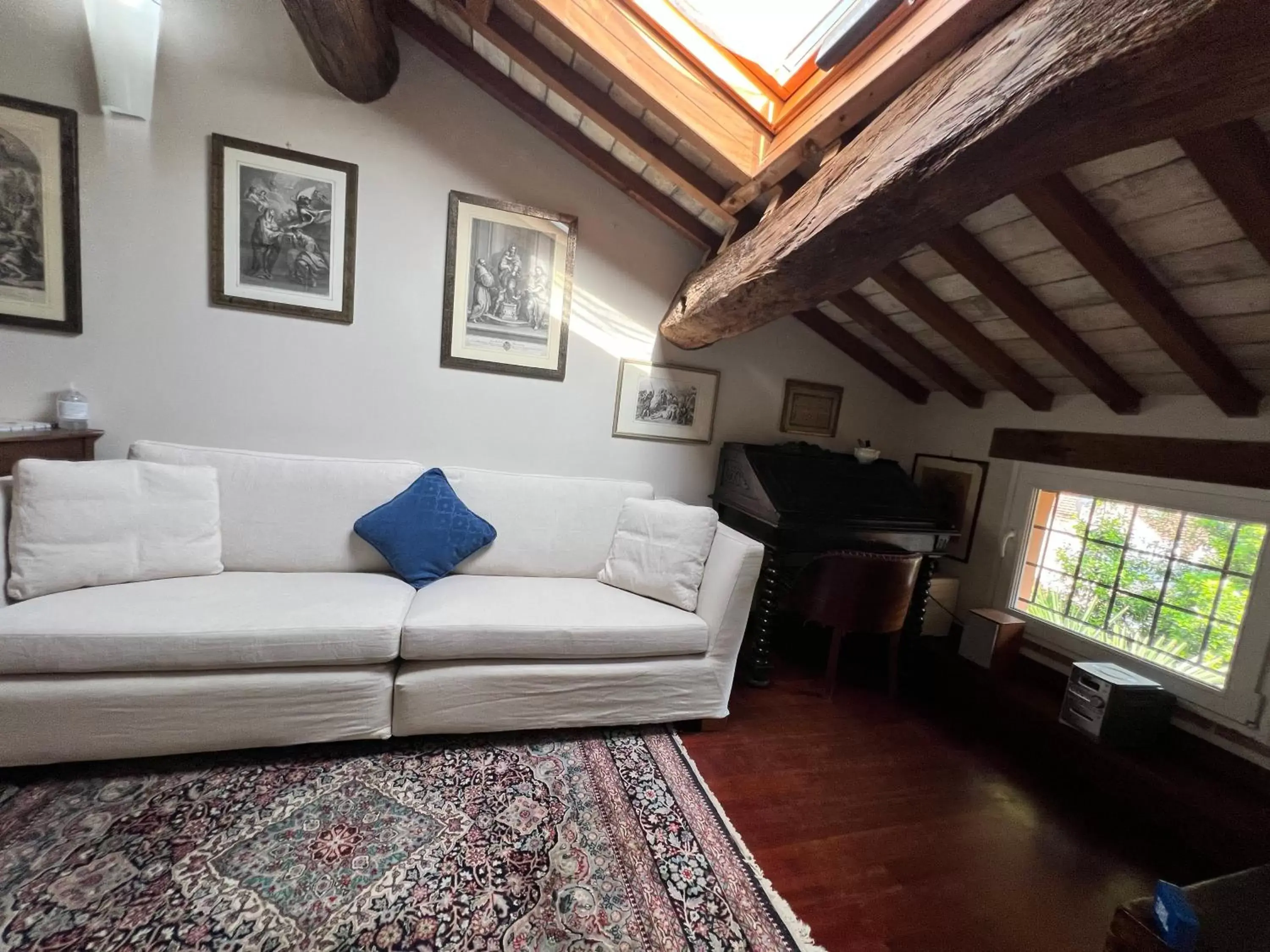 Seating Area in A Casa Di Paola Suite