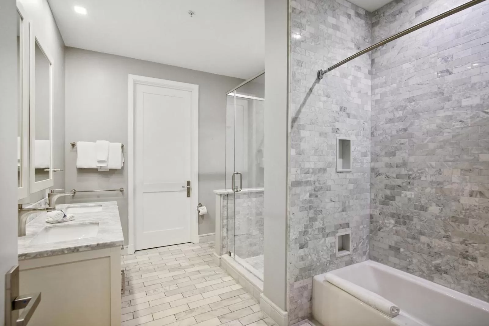 Roami at Factors Row