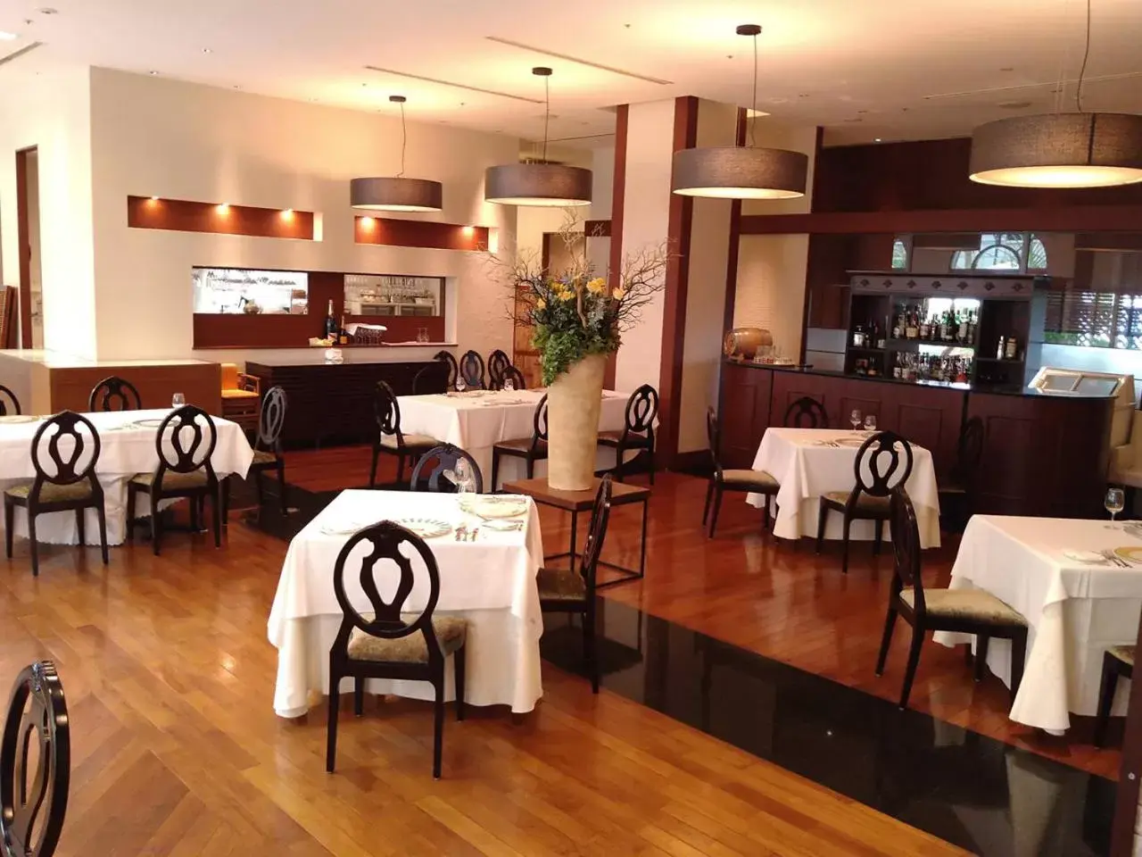 Restaurant/Places to Eat in Mito Plaza Hotel