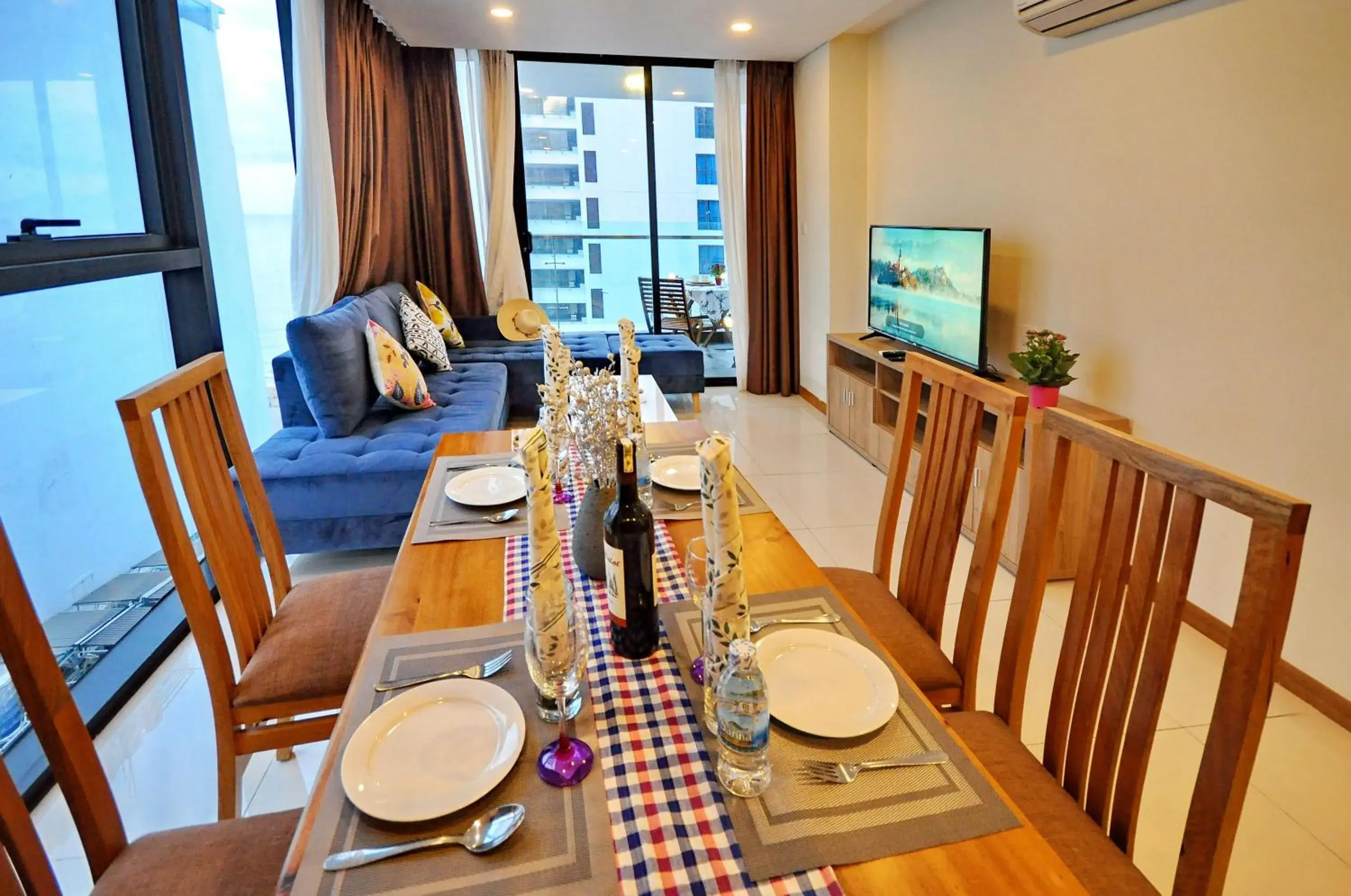 Dining area, Restaurant/Places to Eat in Holi Beach Hotel & Apartments