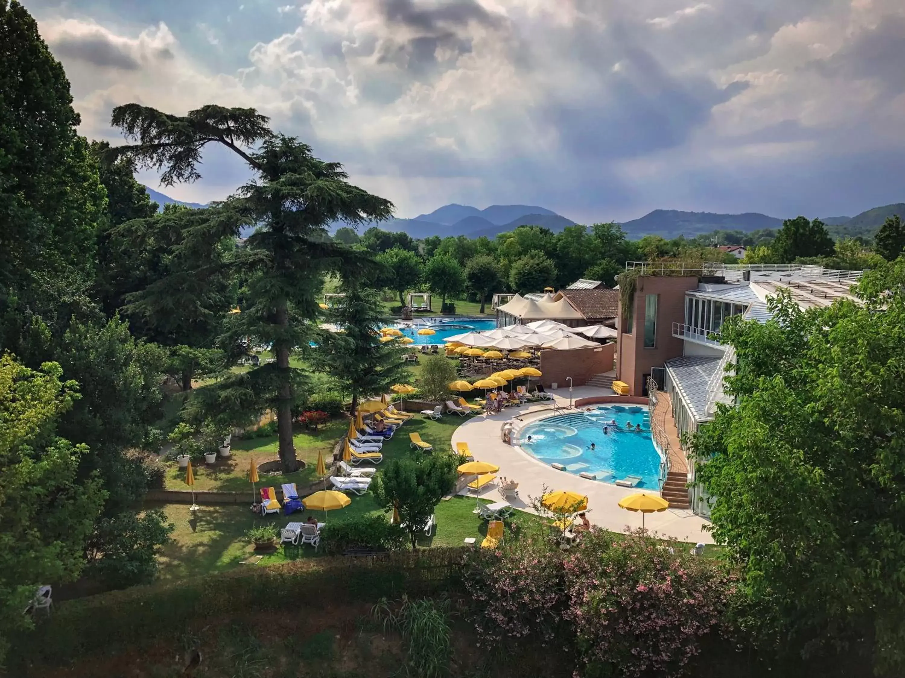 Garden, Pool View in Terme Preistoriche Resort & Spa