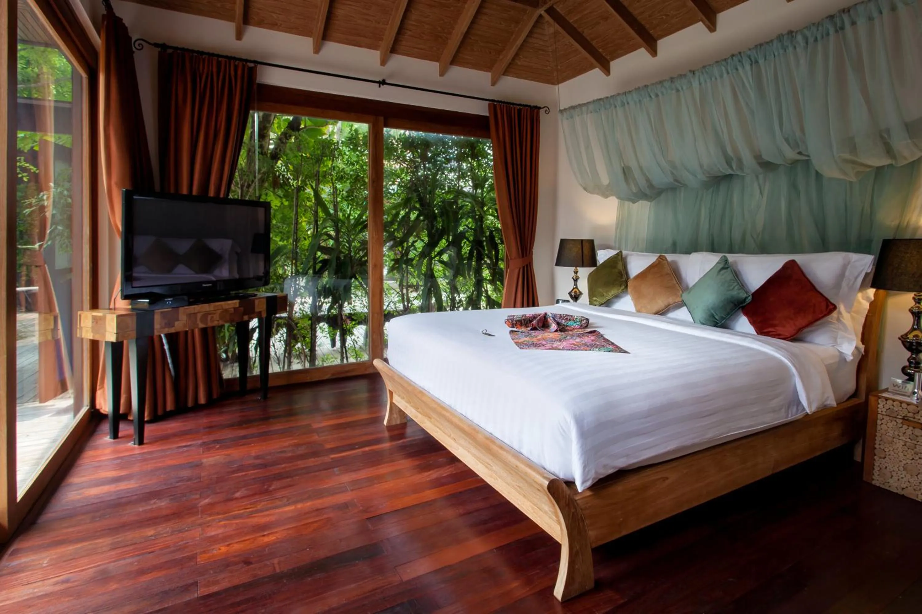 Bedroom, Bed in Tango Luxe Beach Villa, Koh Samui