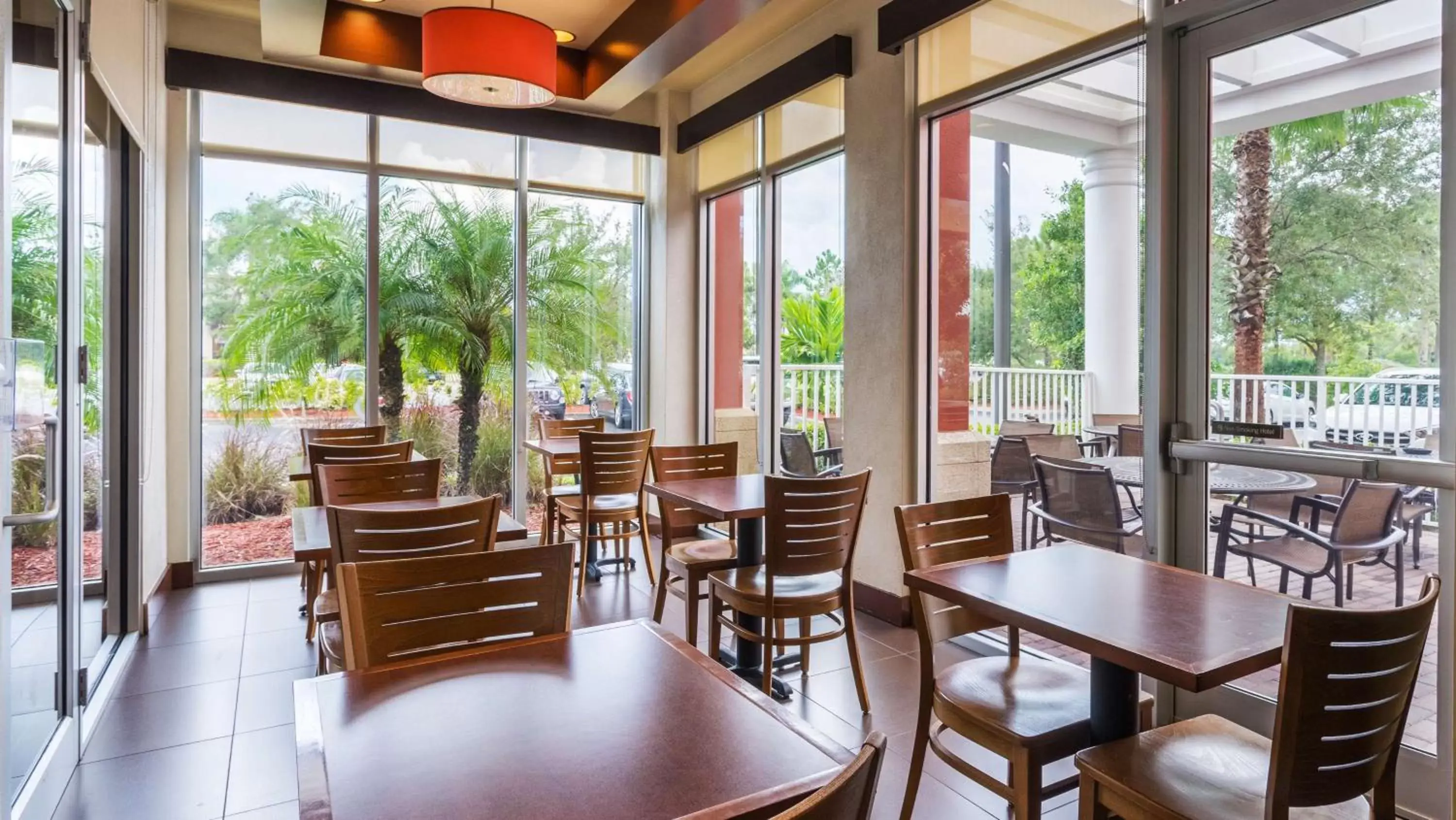 Lounge or bar, Restaurant/Places to Eat in Hyatt Place Coconut Point