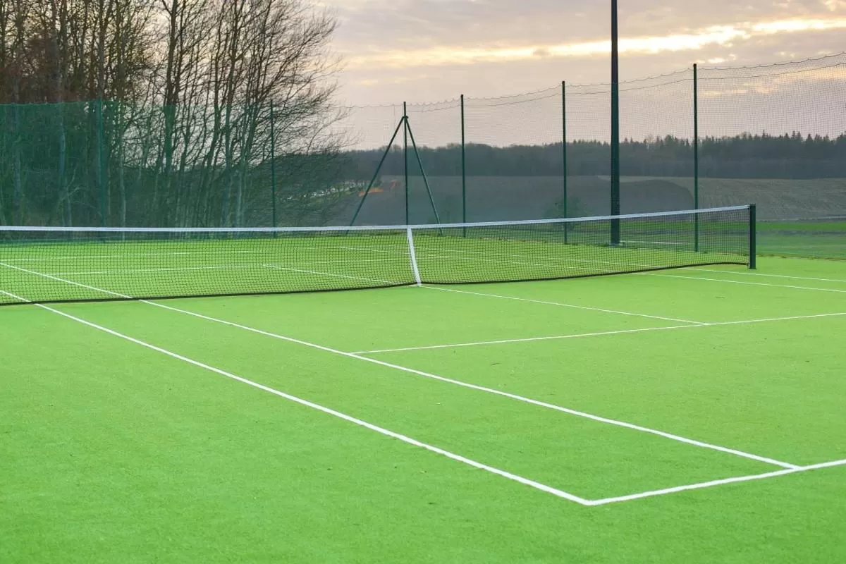 Tennis court in Termy Warmińskie