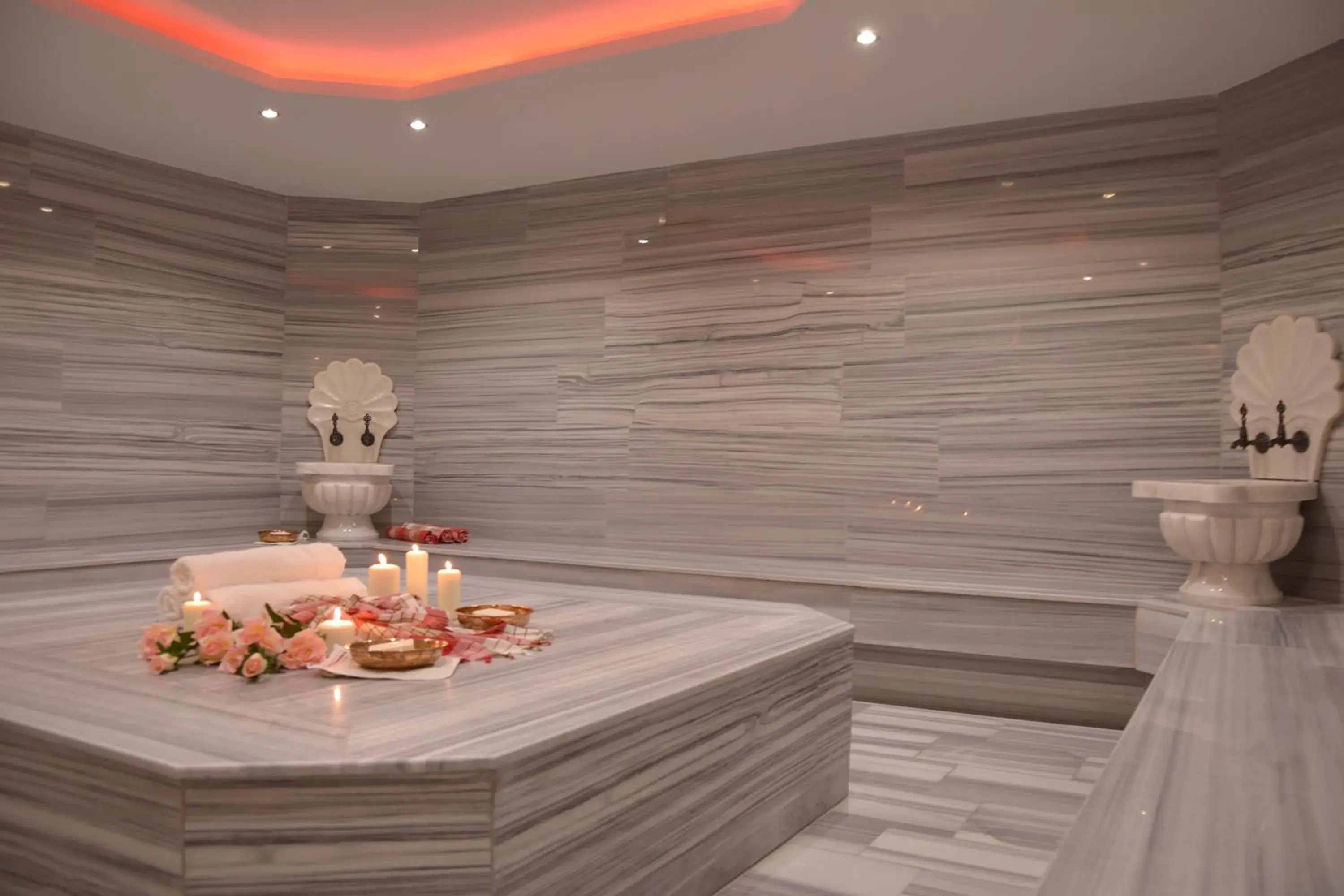 Spa and wellness centre/facilities in Askoc Hotel & SPA