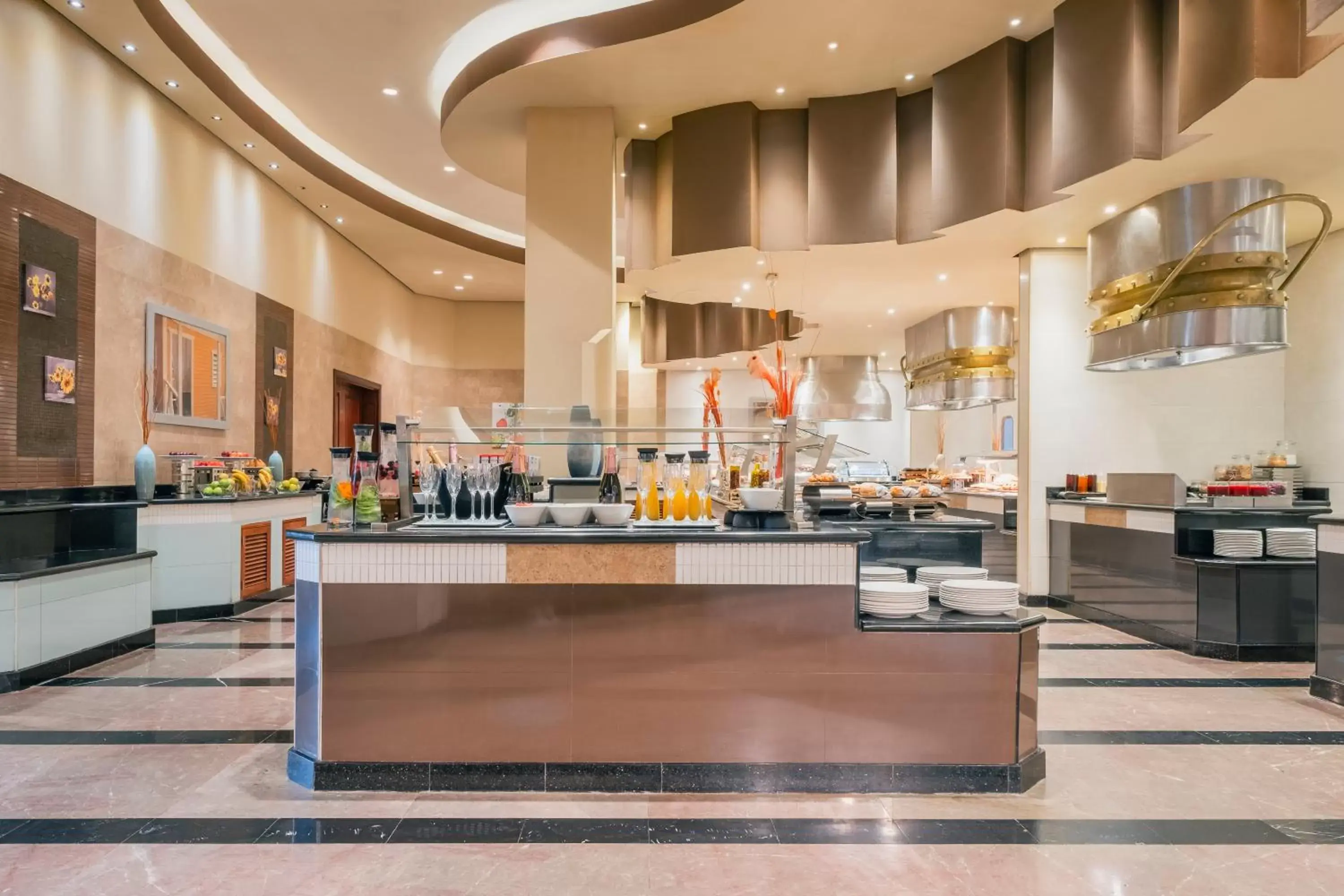 Buffet breakfast, Restaurant/Places to Eat in Iberostar Grand Rose Hall