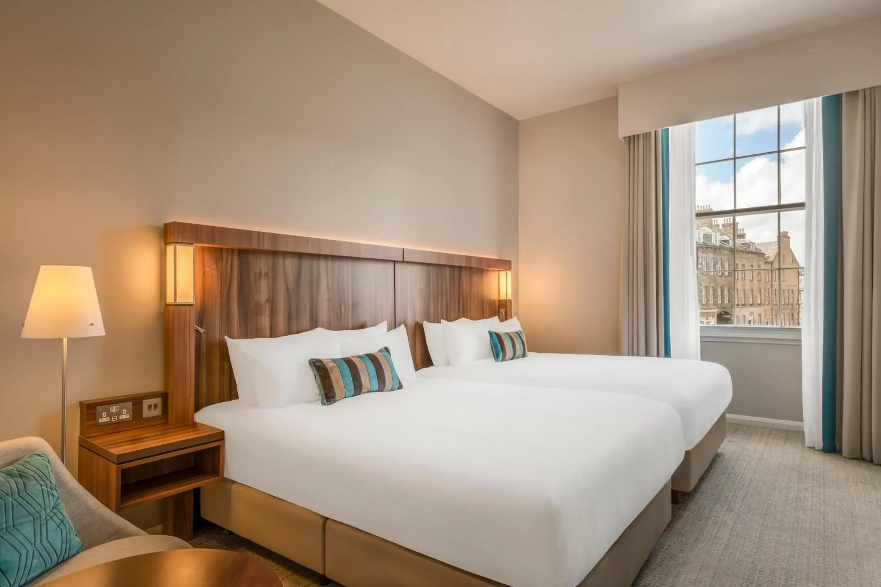 Bed in Courtyard by Marriott Edinburgh