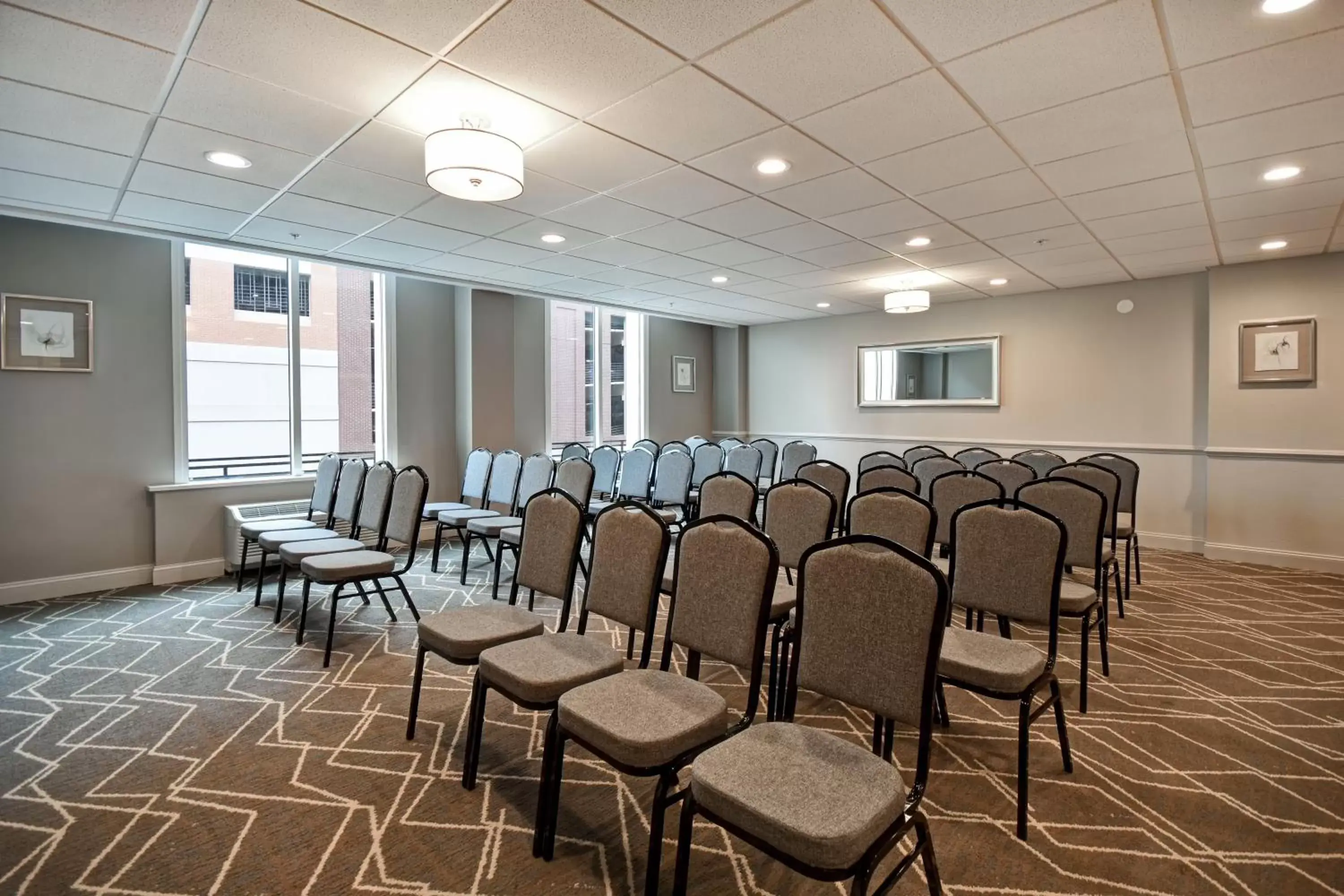 Meeting/conference room in Holiday Inn Lancaster, an IHG Hotel