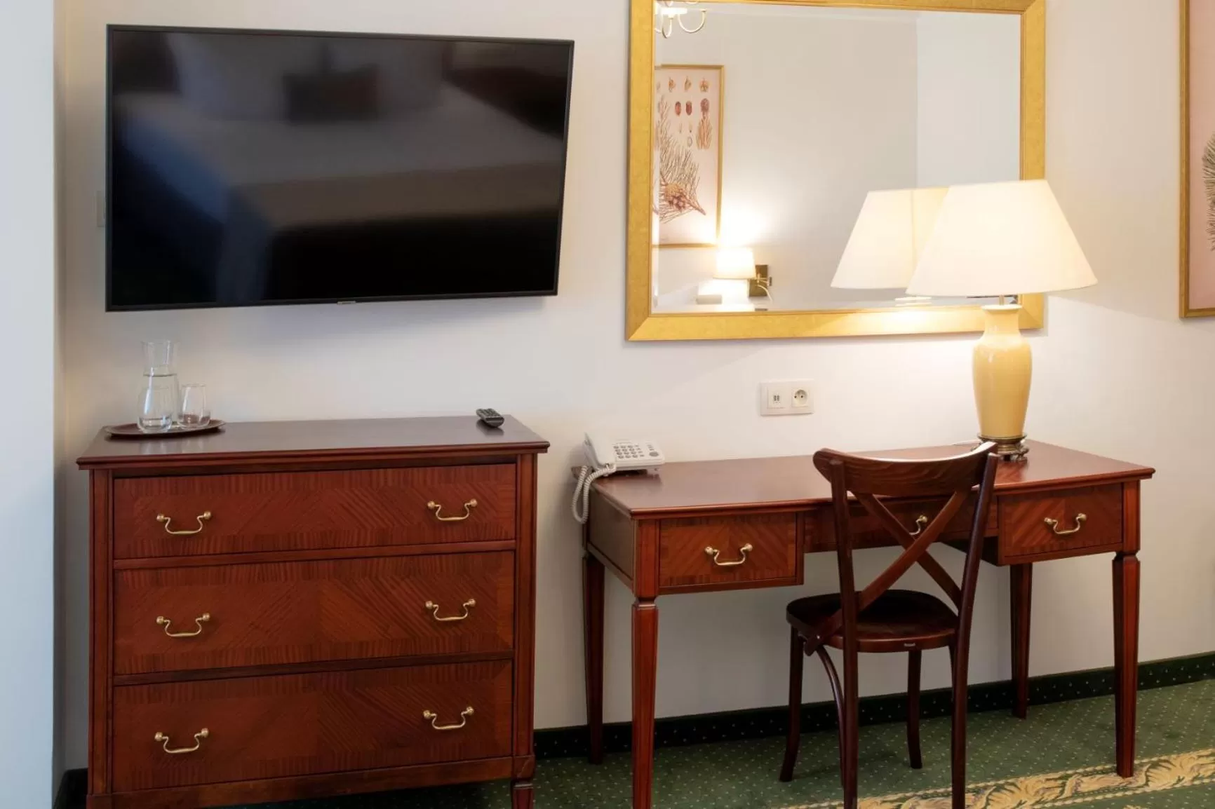 TV and multimedia in Klub Sosnowy