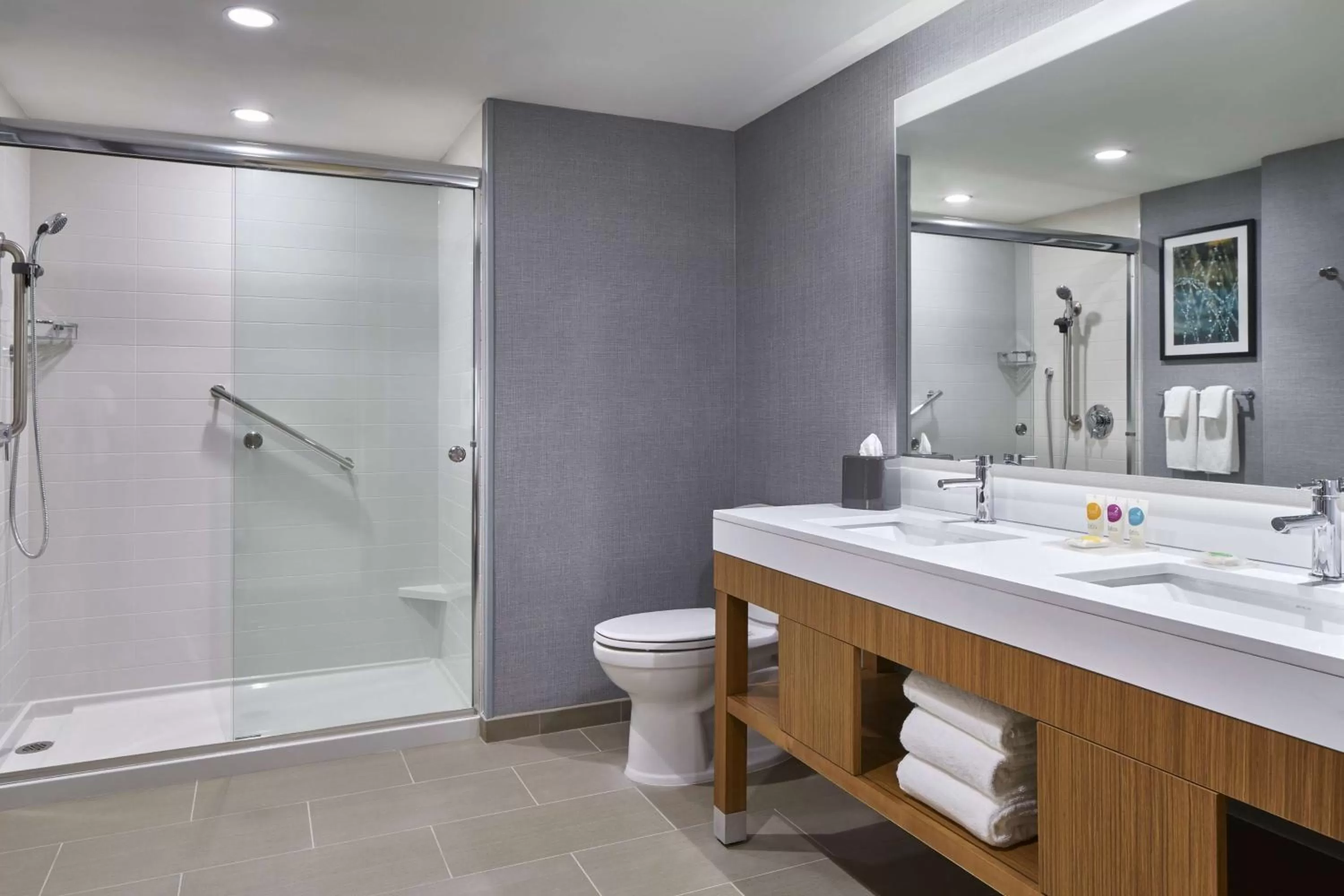 Bathroom in Hyatt Place Wilmington Riverfront