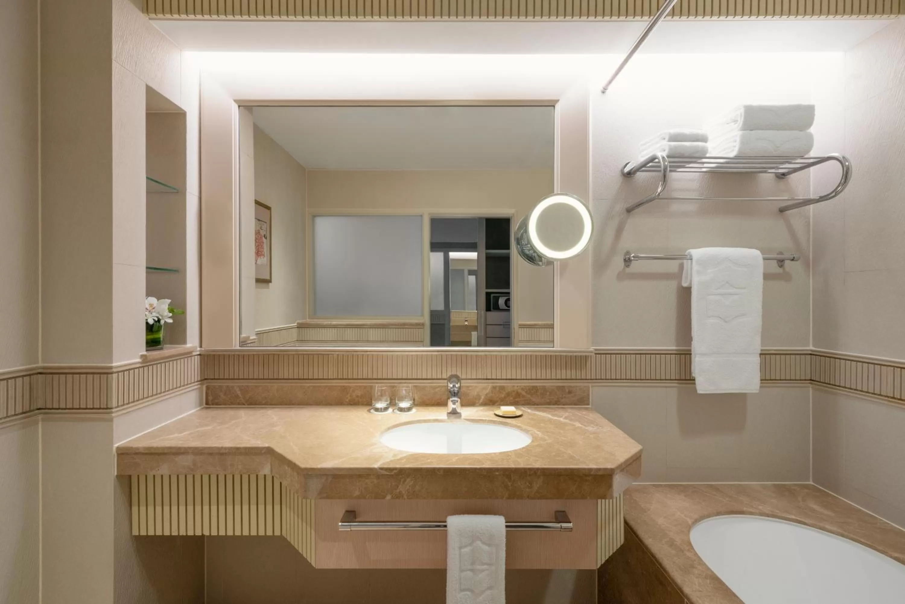 Toilet in Shangri-La Rasa Sentosa, Singapore