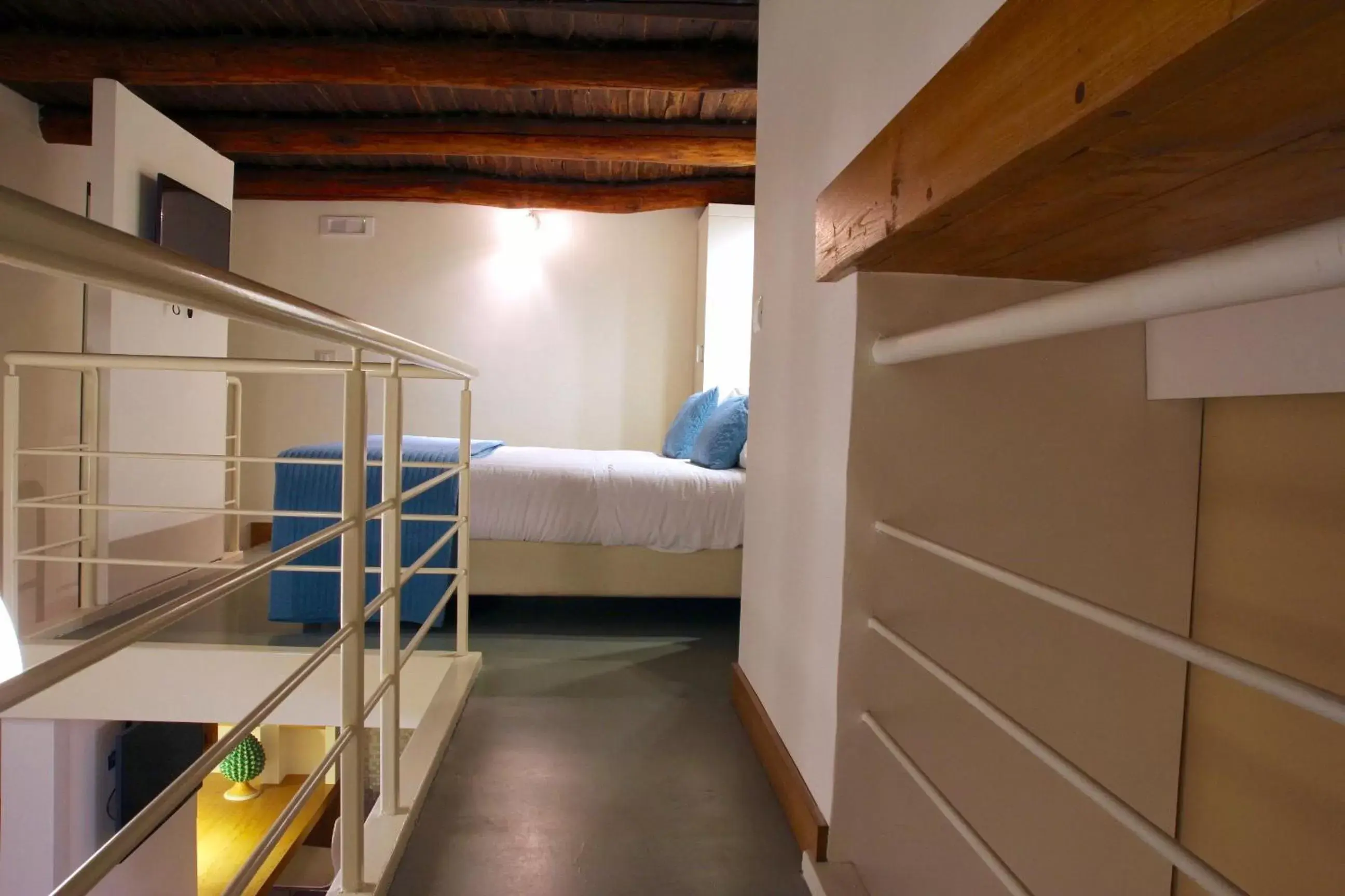 Bedroom, Bunk Bed in Napolart
