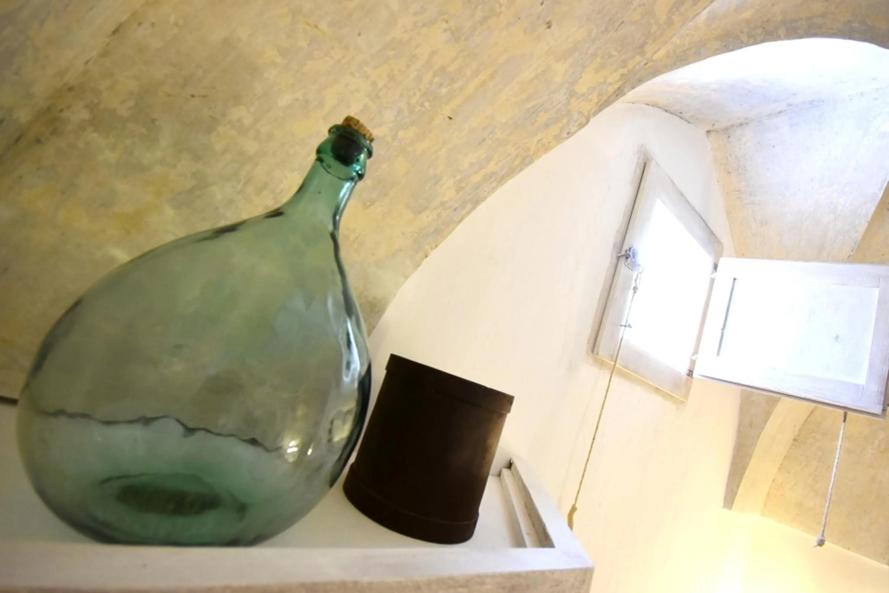 Decorative detail in Palazzo Castriota