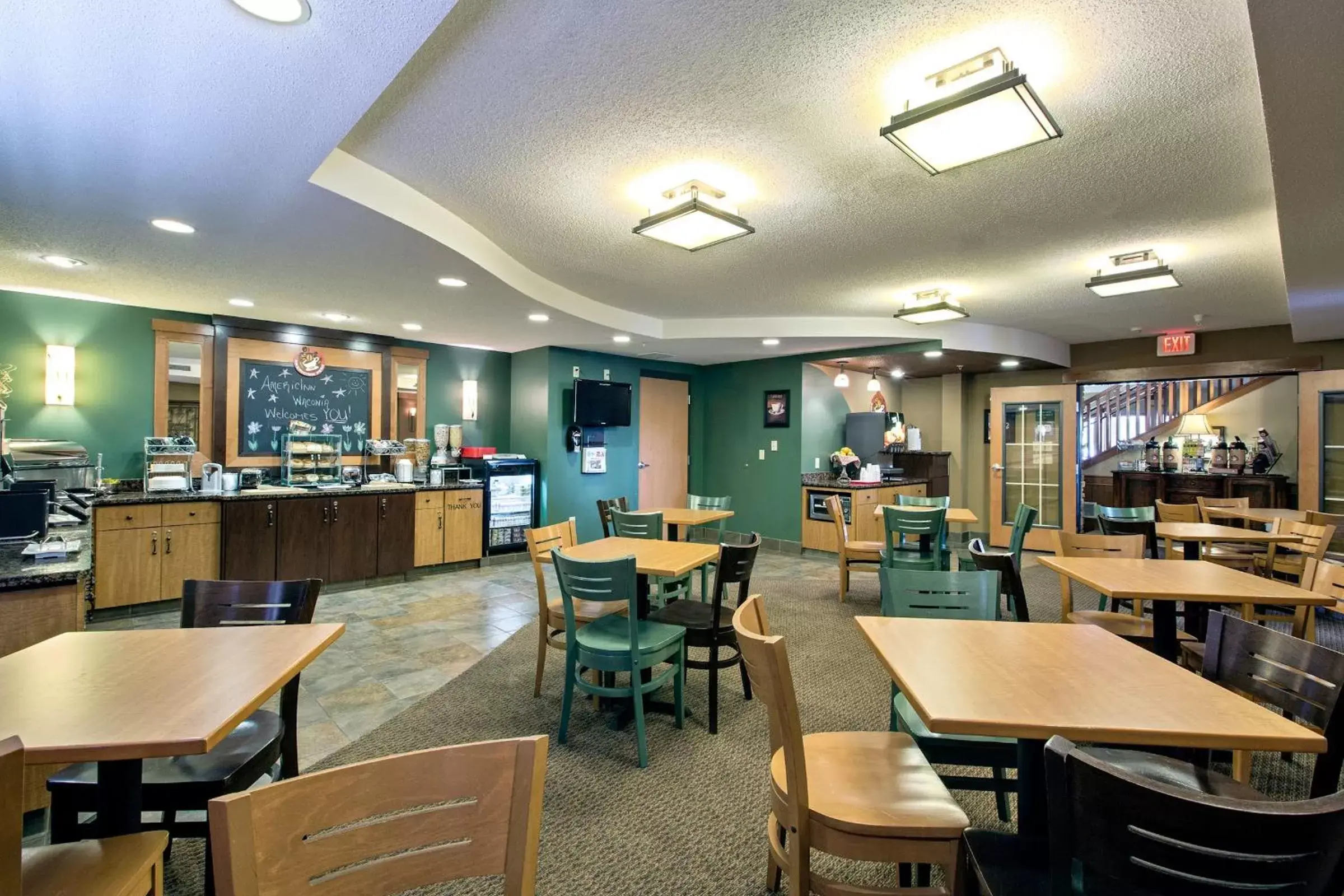 Restaurant/Places to Eat in AmeriVu Inn and Suites - Waconia