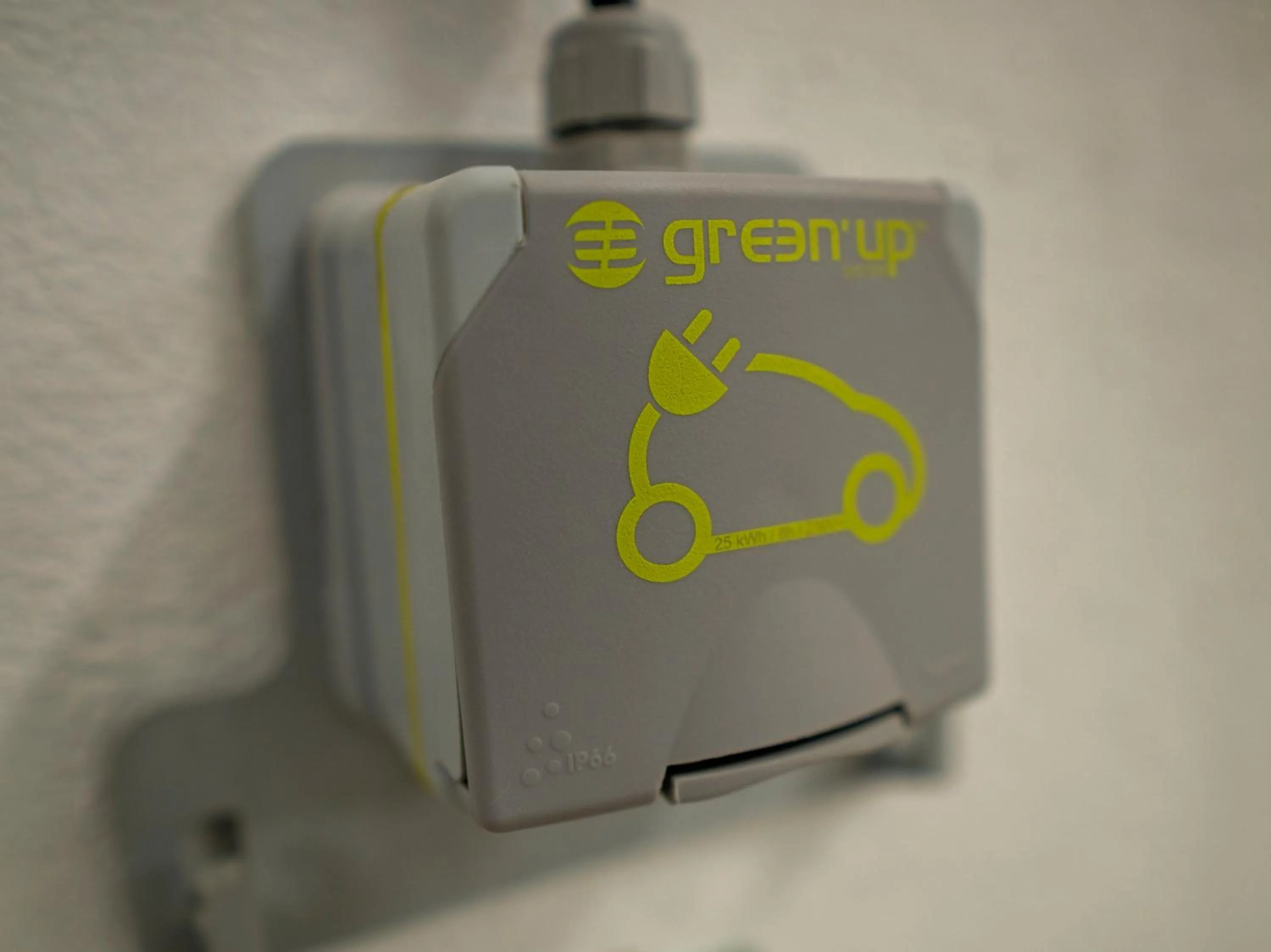 Parking in Plazza Hotel