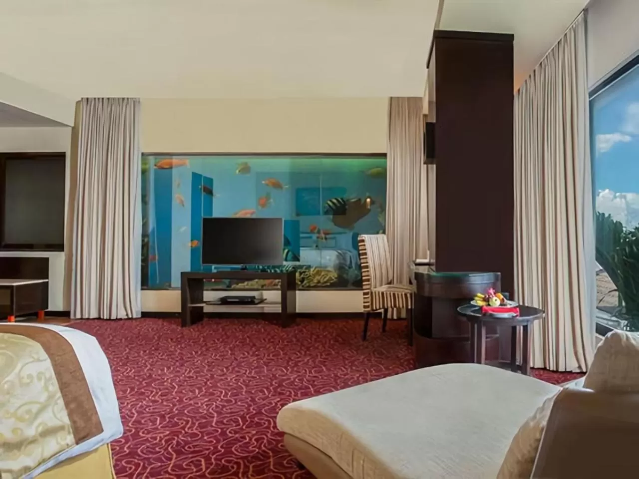TV and multimedia, Bed in Swiss-Belhotel Silae Palu