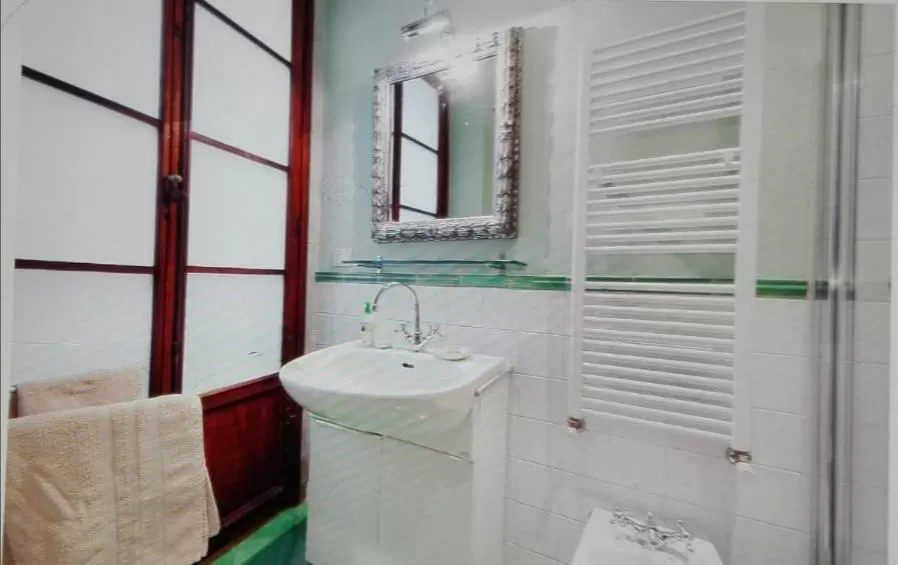 Bathroom in In The Heart Of Florence