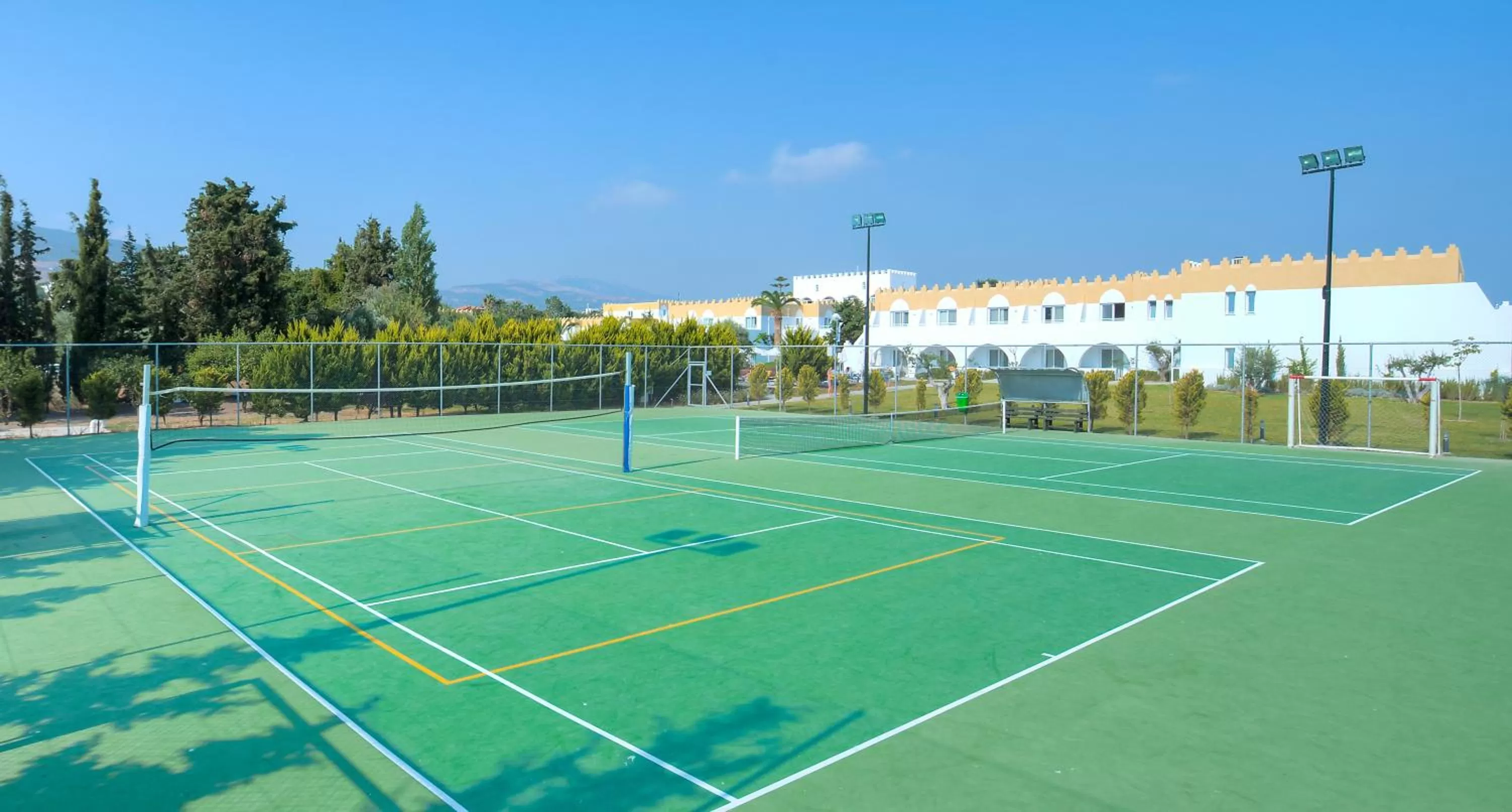 Tennis court in Platanista Hotel